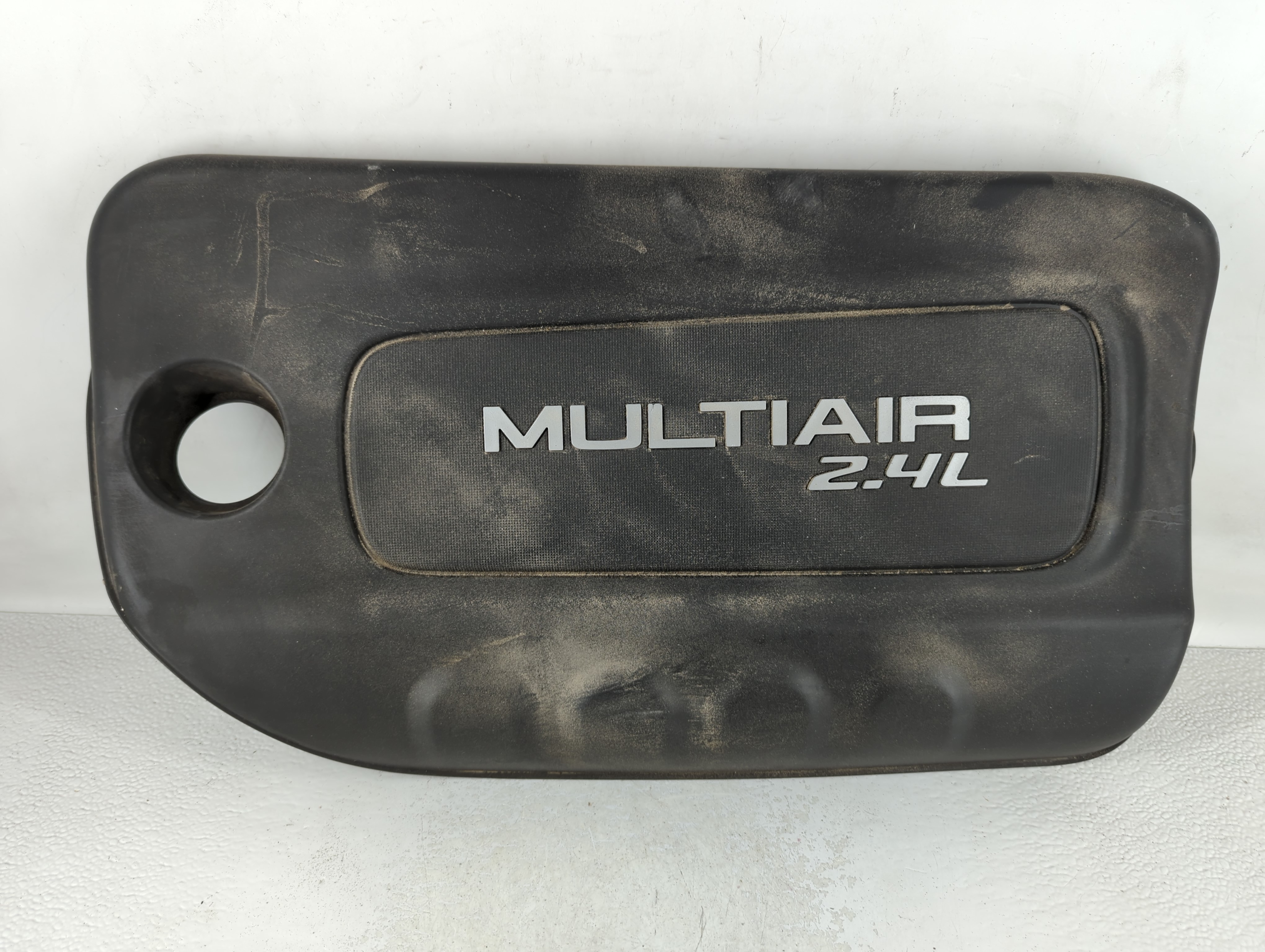 Picture of 2016 Chrysler 200 Engine Cover 735732