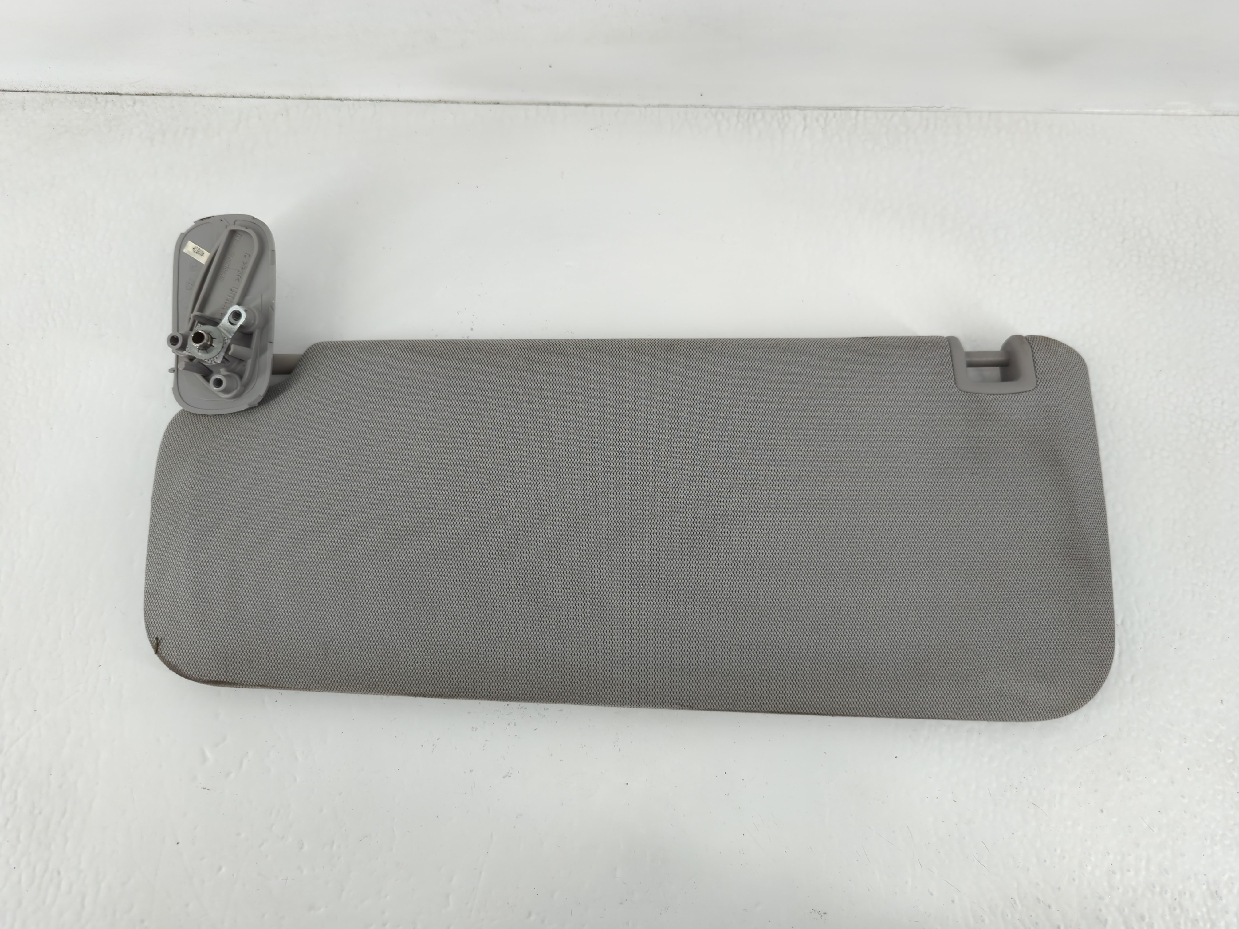Chevrolet Traverse Passenger Sun Visor Mirror Right Sunvisor Grey 736264 - Oemusedautoparts1.com