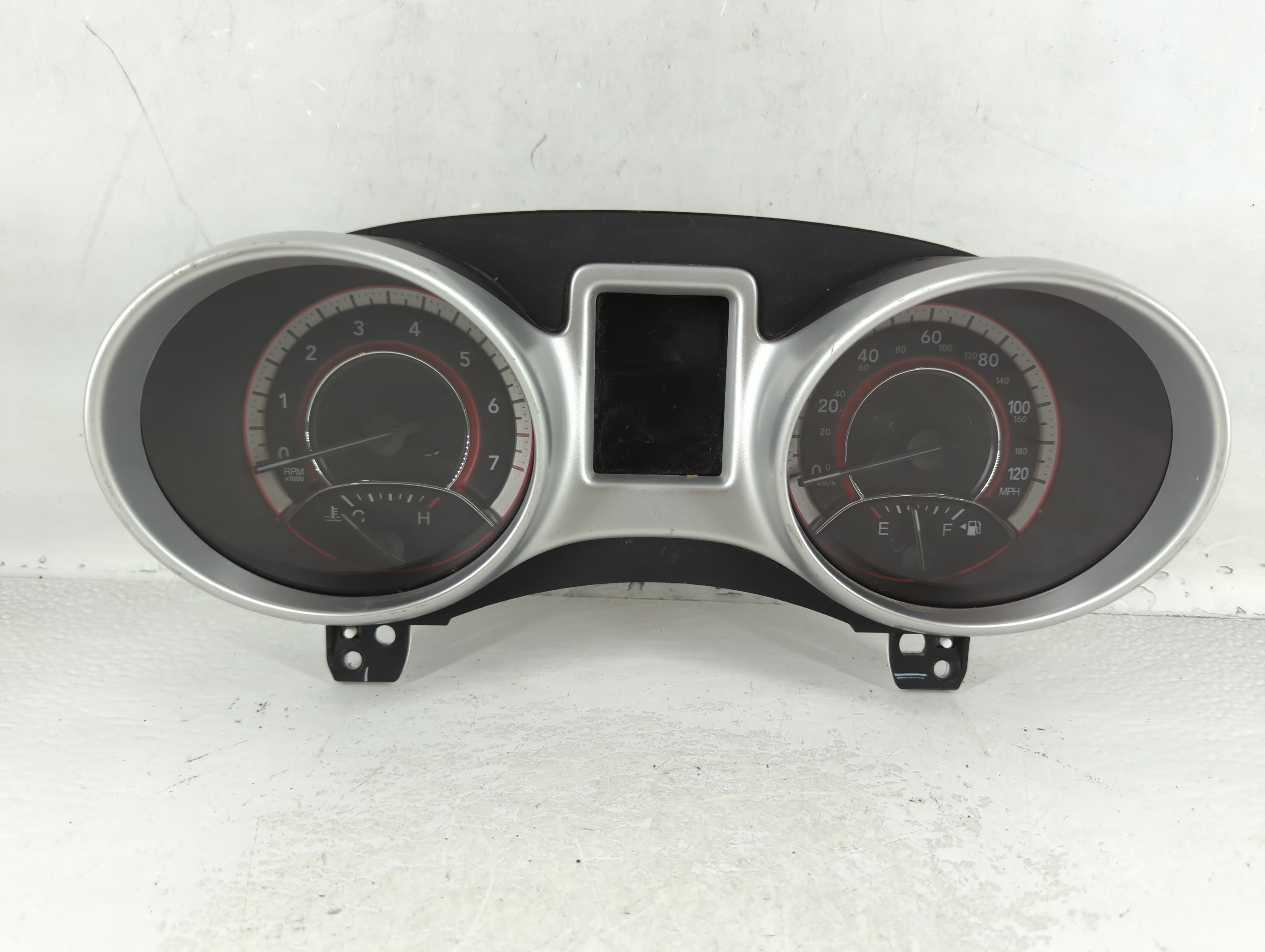 2015 Dodge Journey Speedometer Instrument Cluster Gauges 68249000aa 737349 - Oemusedautoparts1.com