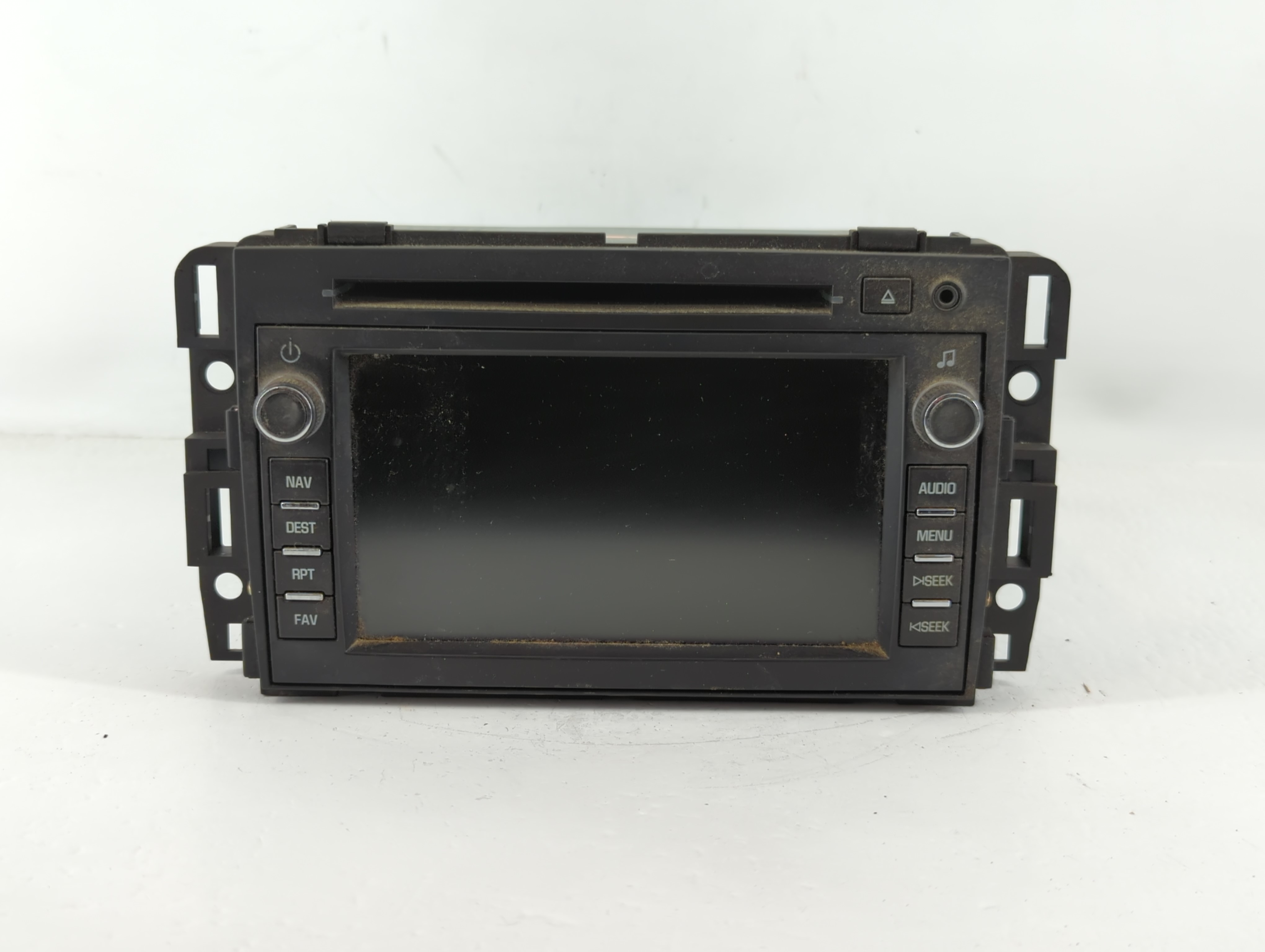 Chevrolet Traverse Am Fm Cd Player Radio Receiver 737827 - Oemusedautoparts1.com