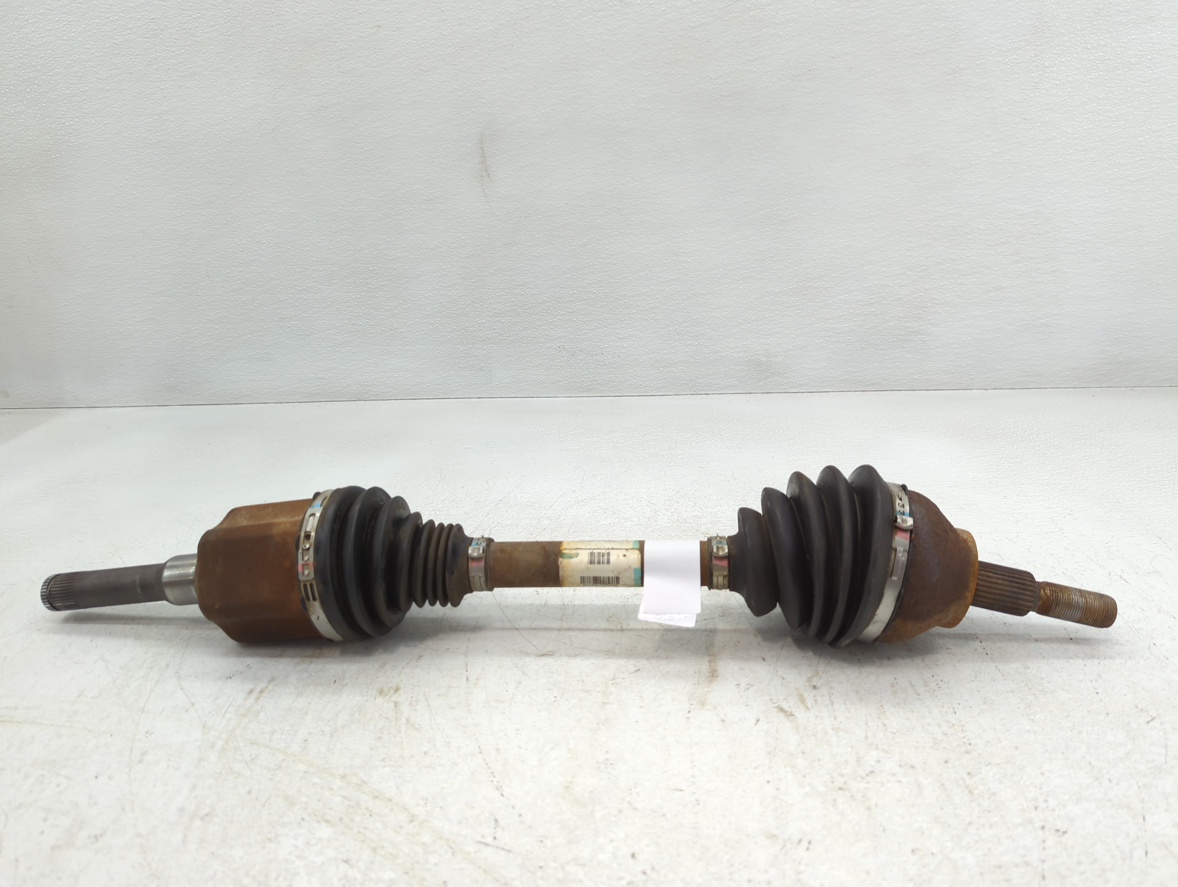 2013-2019 Ford Escape Axle Shaft Front Driver Cv C/v 738517 - Oemusedautoparts1.com