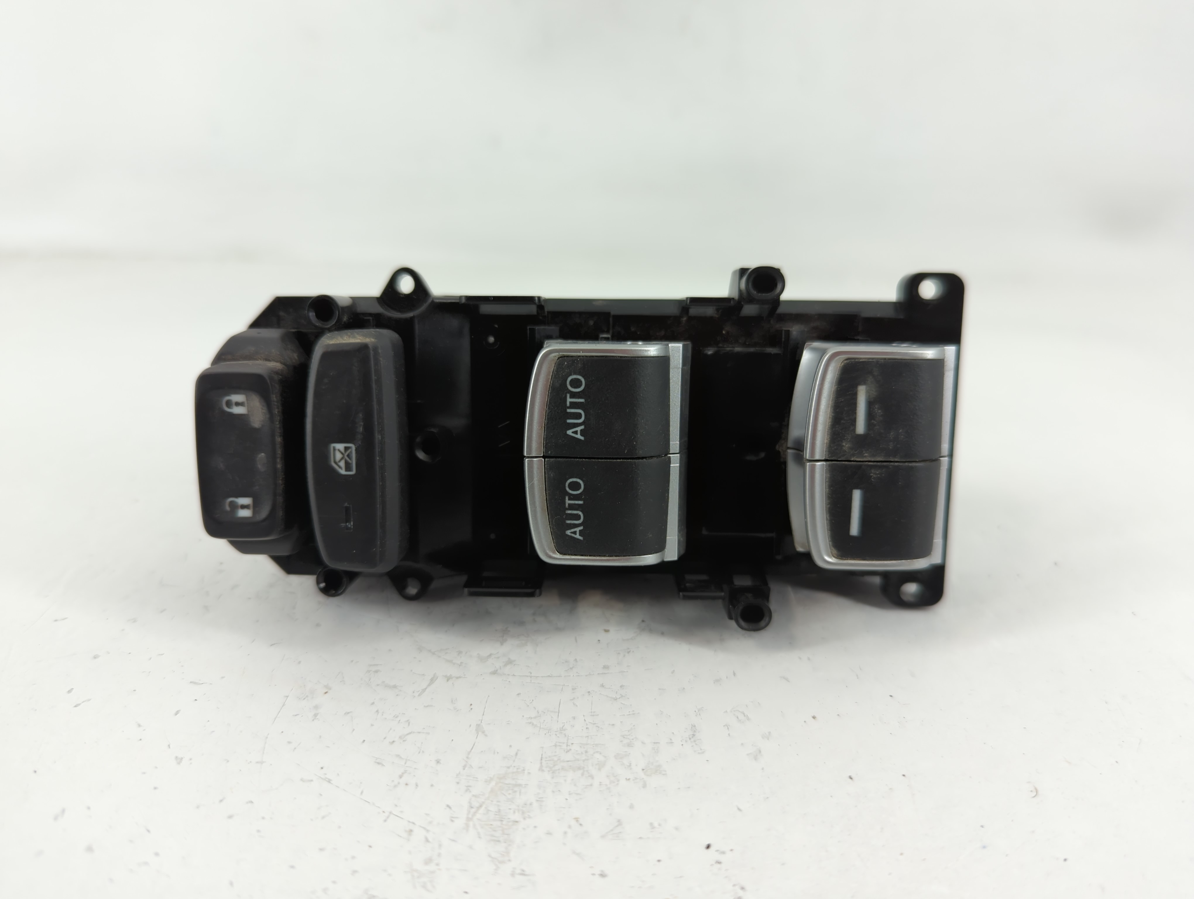 2018-2022 Honda Accord Driver Left Door Master Power Window Switch 738590 - Oemusedautoparts1.com