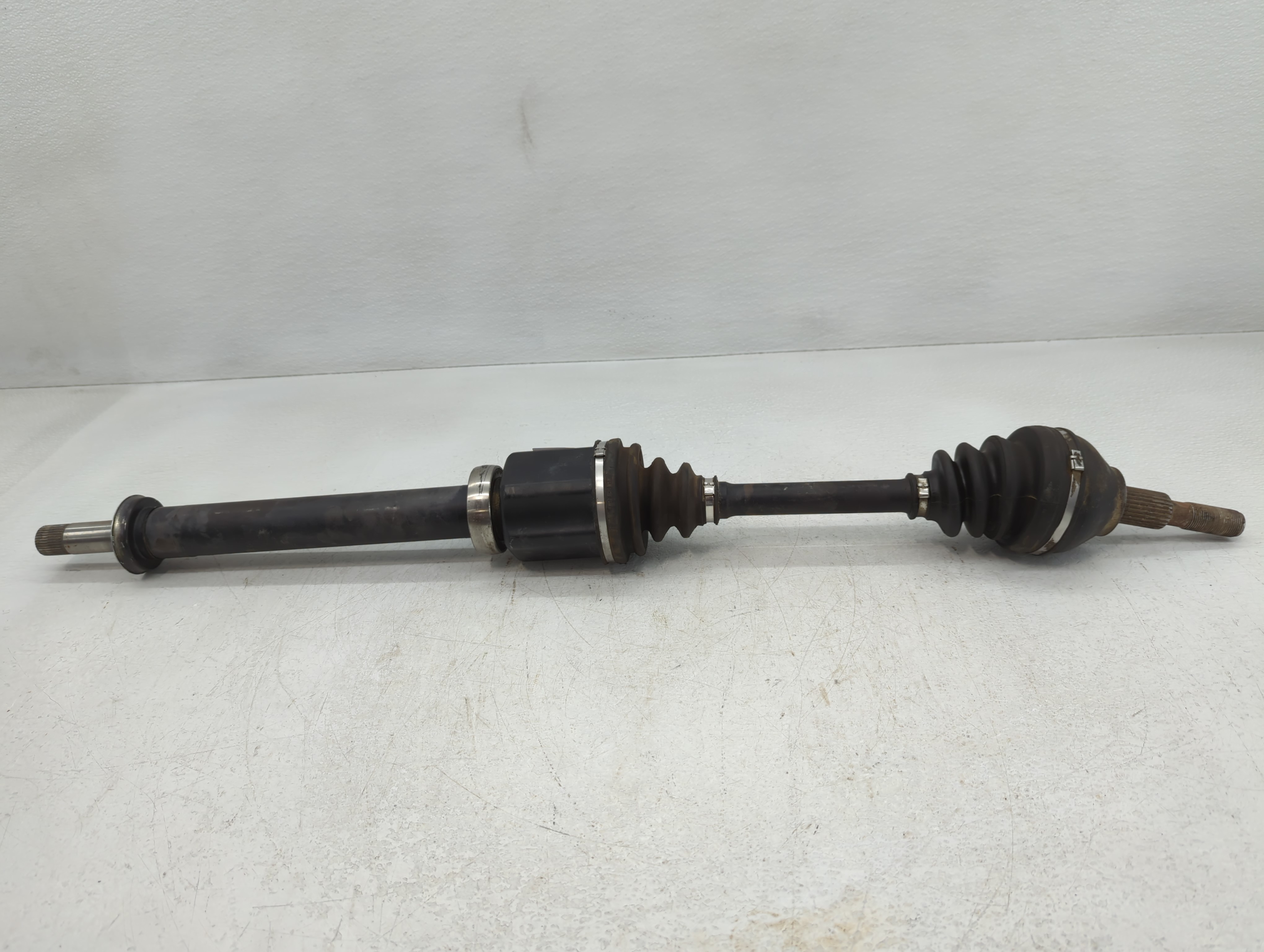 2013-2019 Toyota Highlander Axle Shaft Front Driver Cv C/v 738617 - Oemusedautoparts1.com