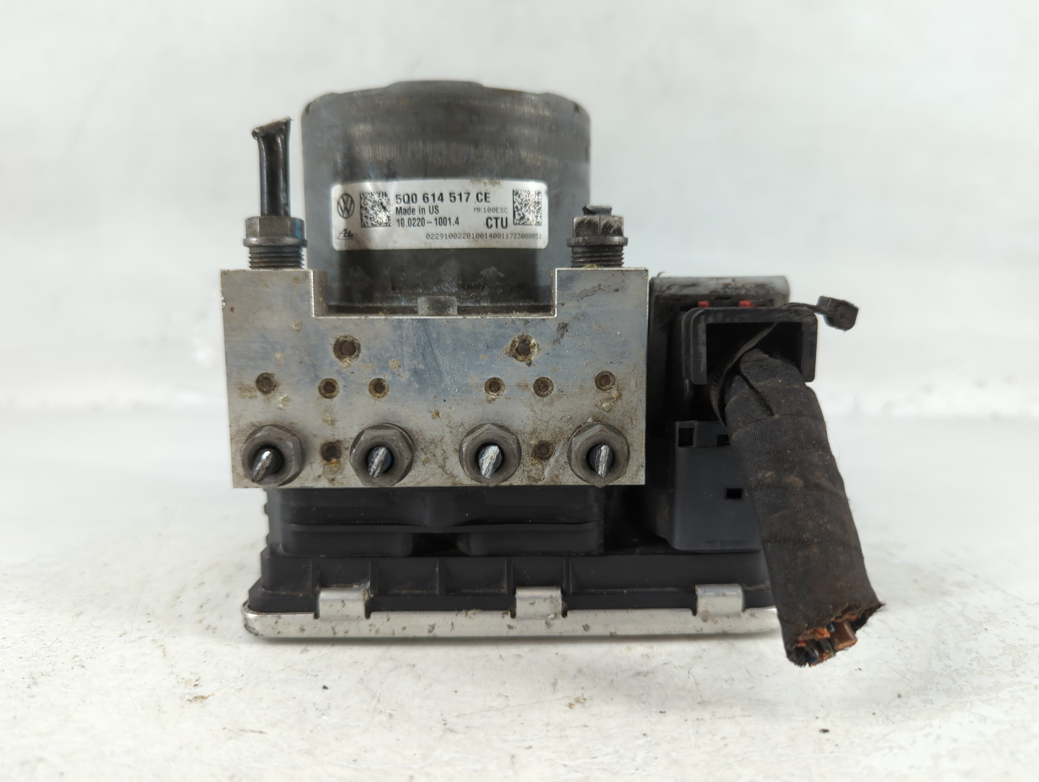 2018 Volkswagen Atlas Abs Pump Control Module 739162 - Oemusedautoparts1.com