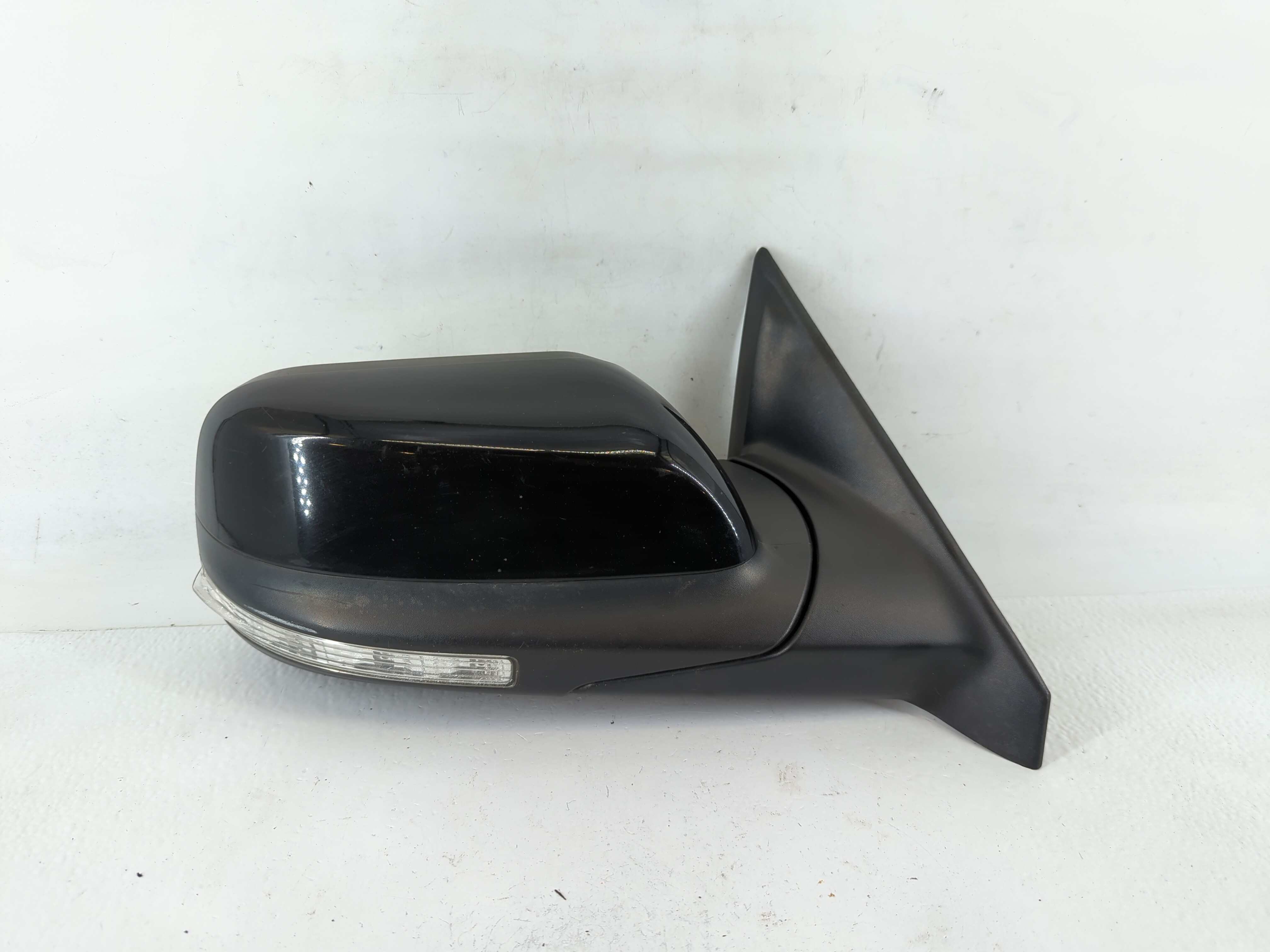 2016 Ford Explorer Passenger Right Side View Power Door Mirror Black 740229 - Oemusedautoparts1.com