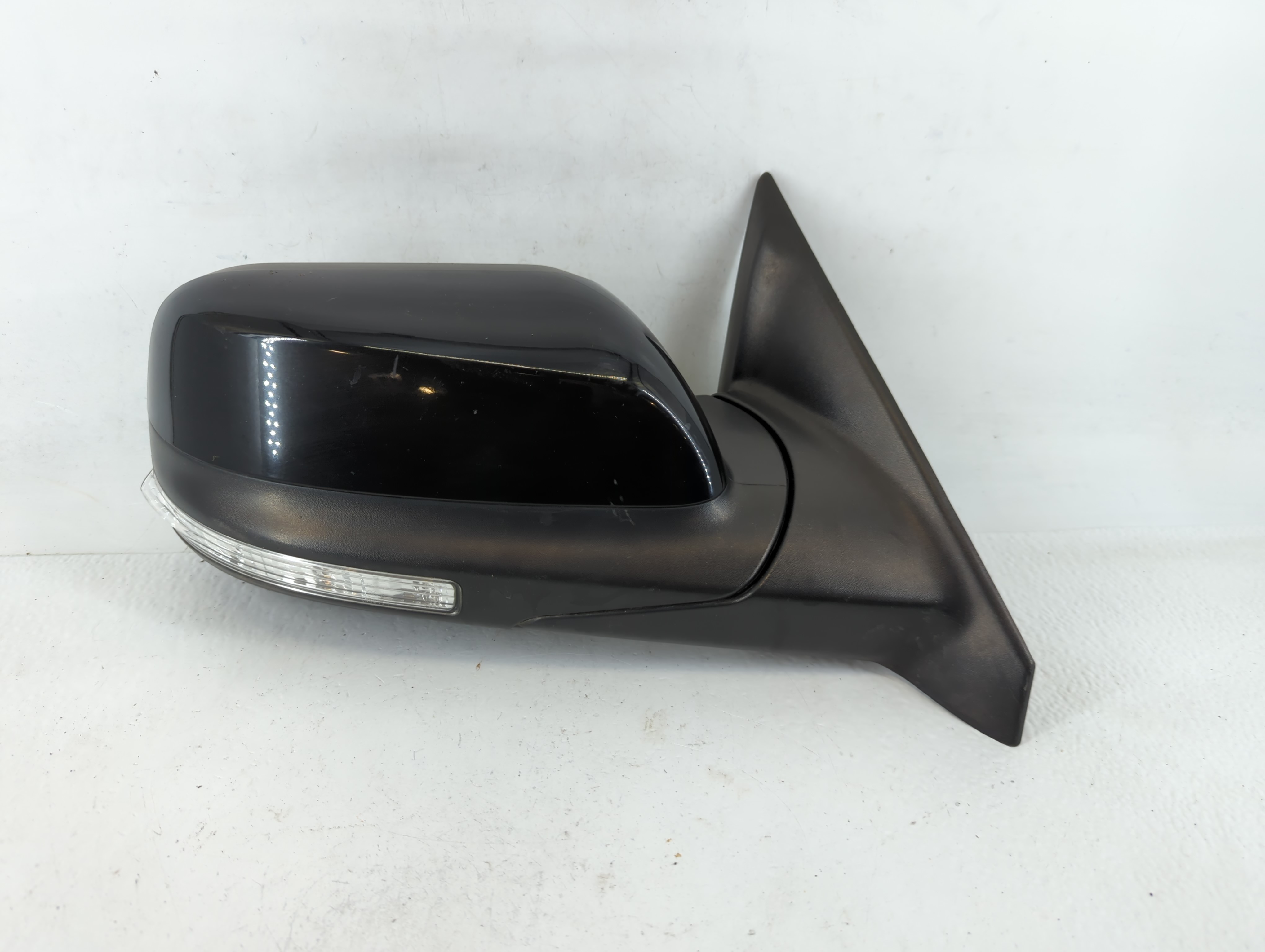 2016 Ford Explorer Passenger Right Side View Power Door Mirror Black 740241 - Oemusedautoparts1.com