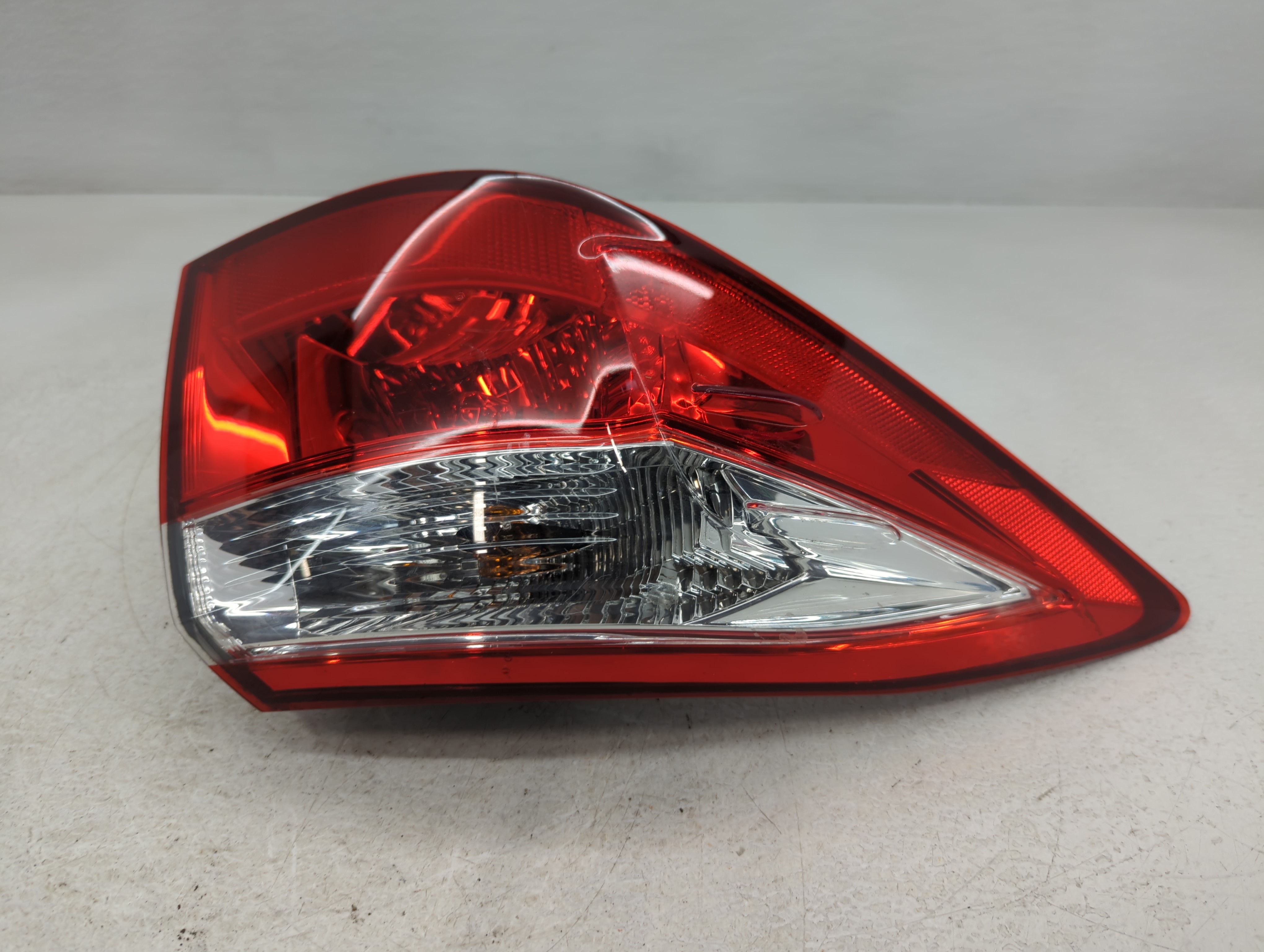 2014-2016 Toyota Corolla Driver Left Side Tail Light Taillight Oem 740447 - Oemusedautoparts1.com