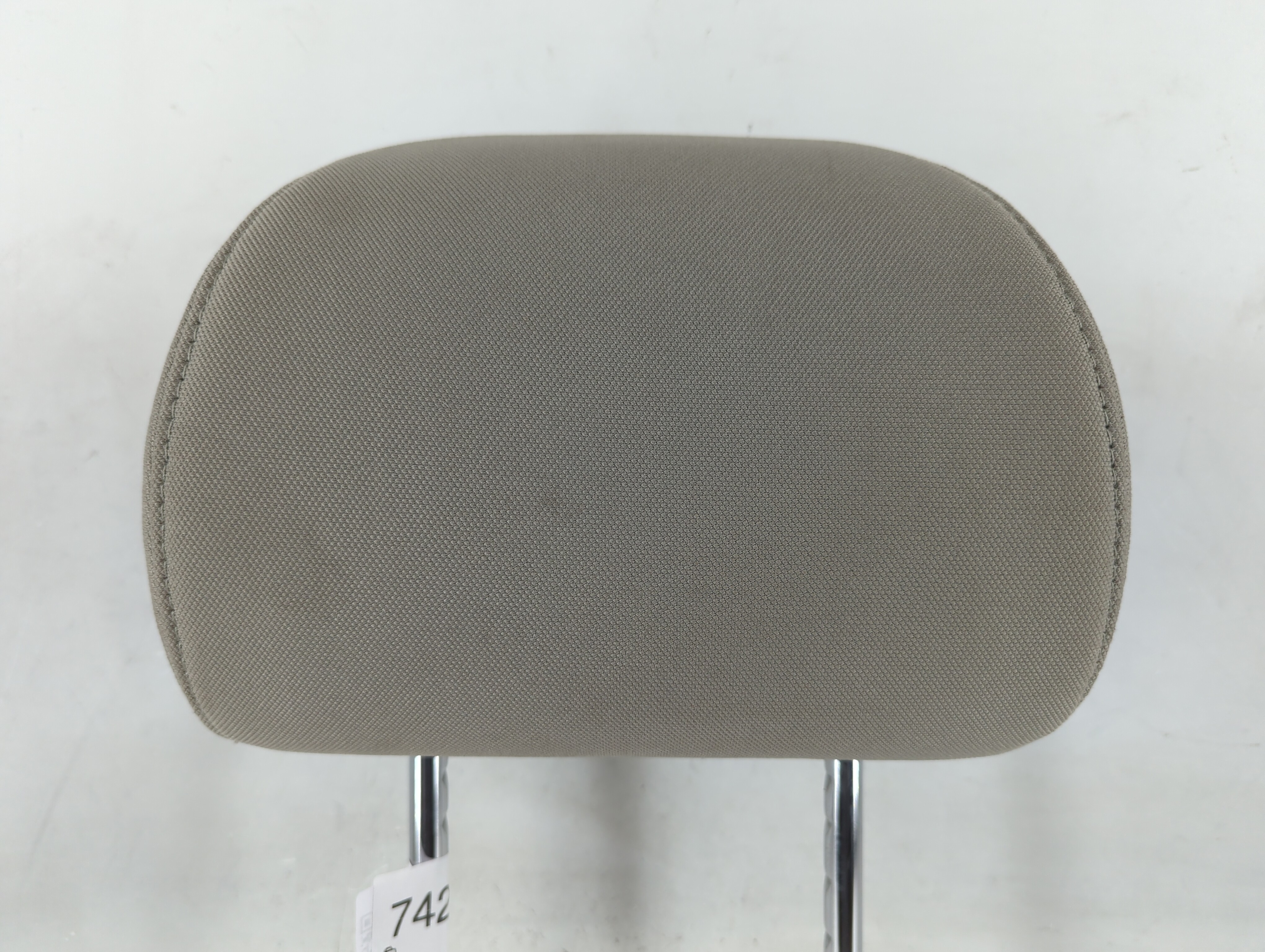 2016 Kia Optima Headrest Head Rest Front Driver Passenger Seat Grey 742413 - Oemusedautoparts1.com