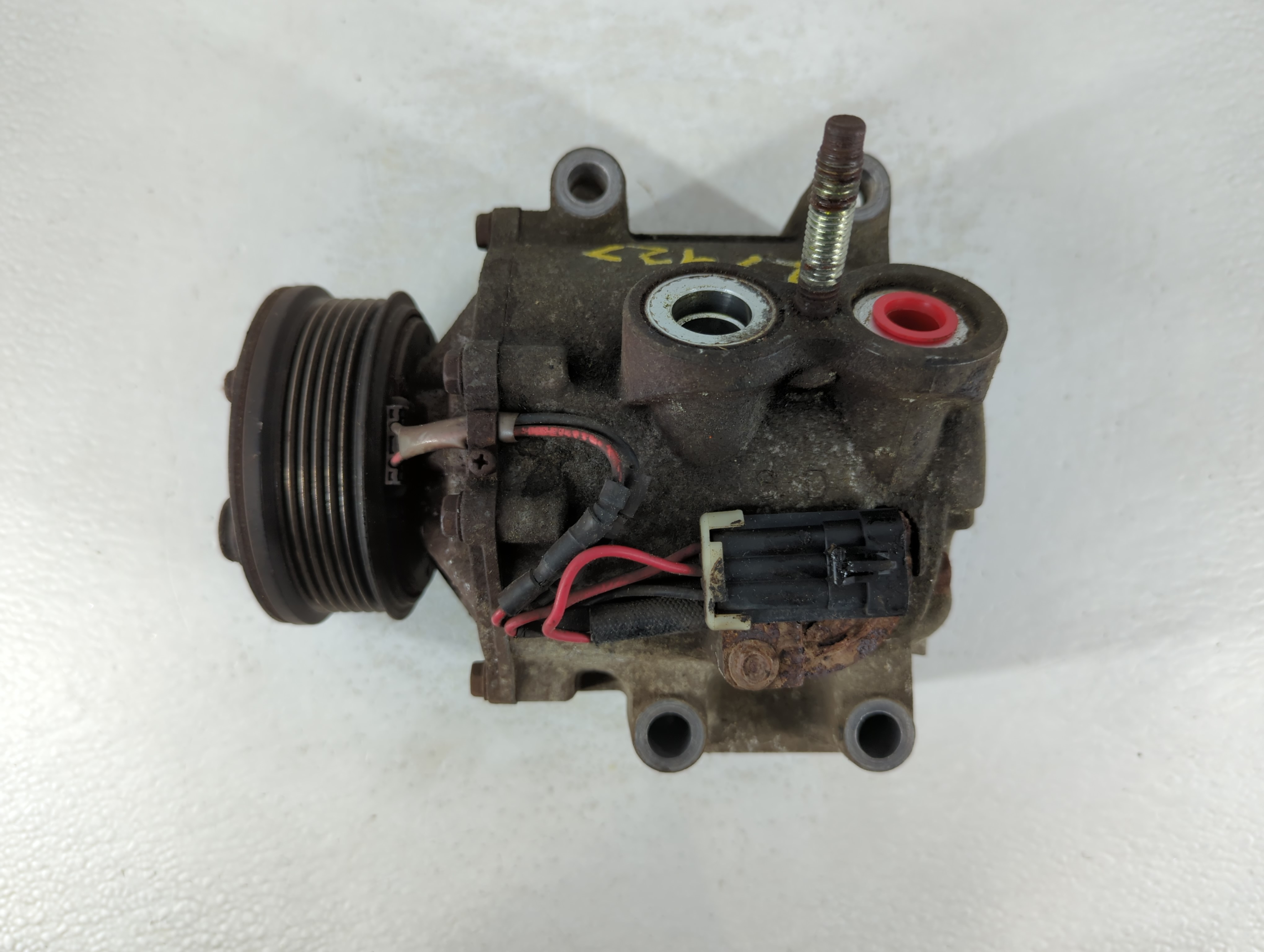 Picture of Chevrolet Trail Blazer Air Conditioning A/c Ac Compressor Oem 742445