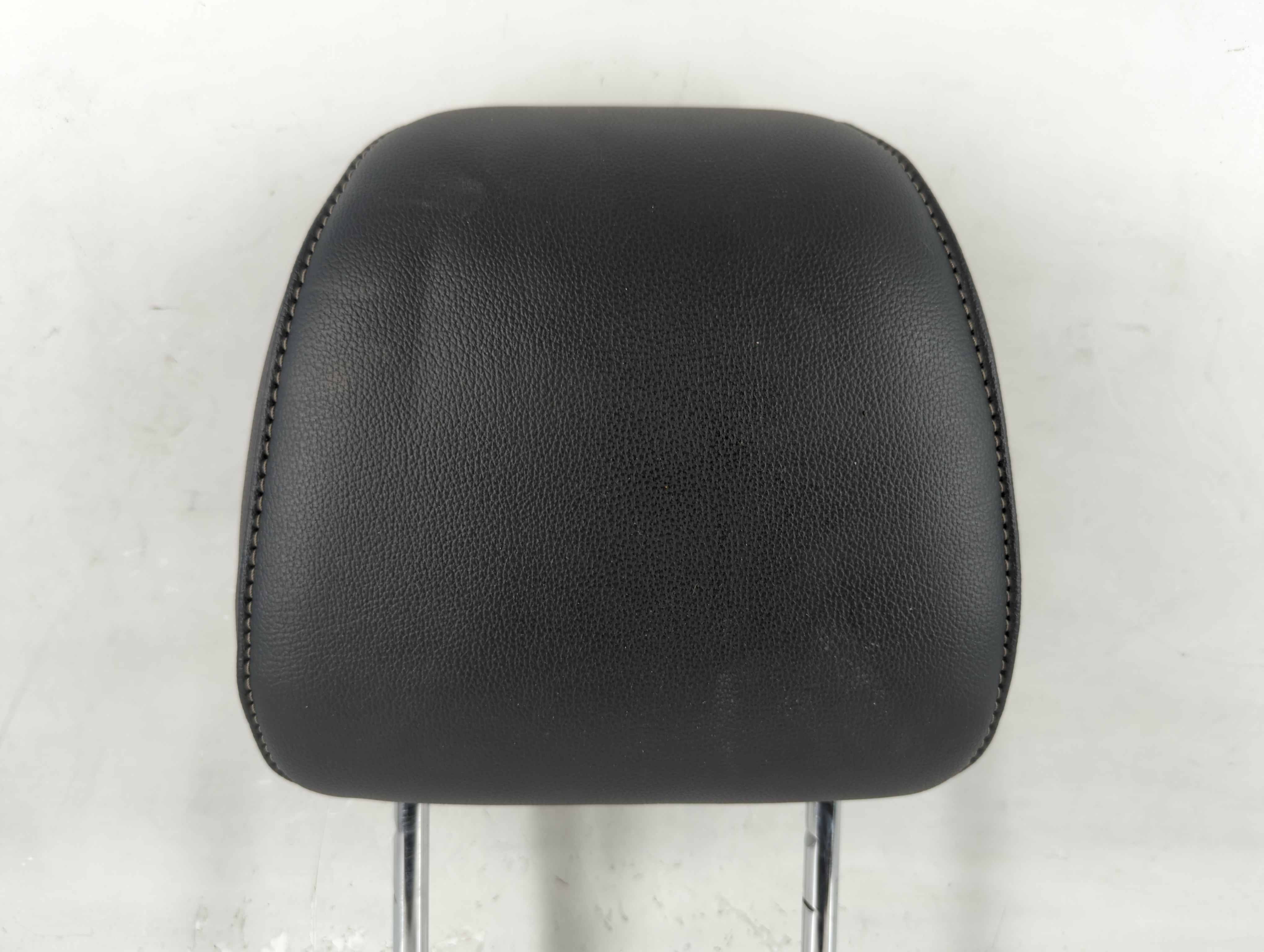 2018 Ford Fusion Headrest Head Rest Front Driver Passenger Seat Black 742650 - Oemusedautoparts1.com
