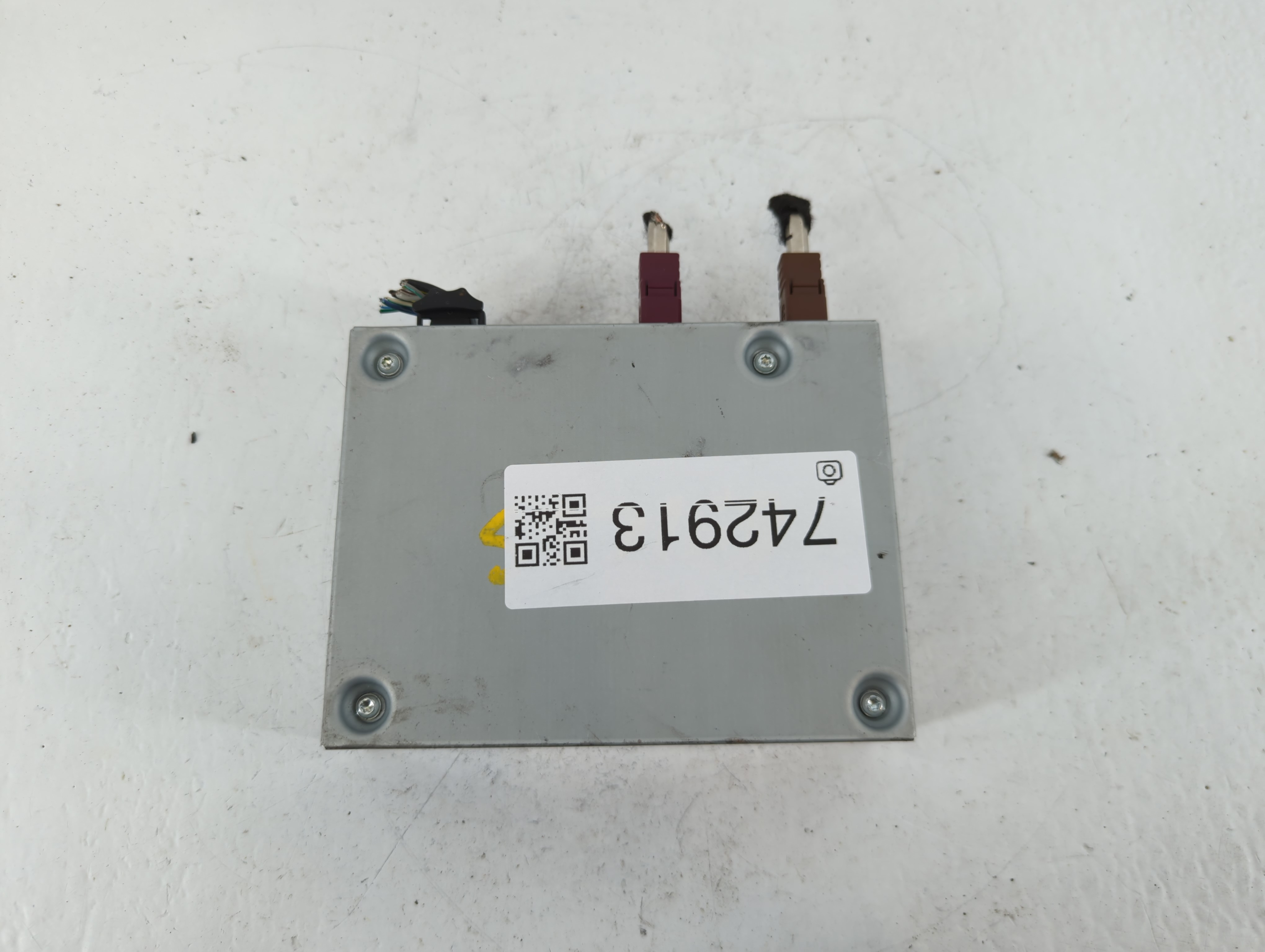 Gmc Terrain Am Fm Cd Player Radio Receiver 742913 - Oemusedautoparts1.com