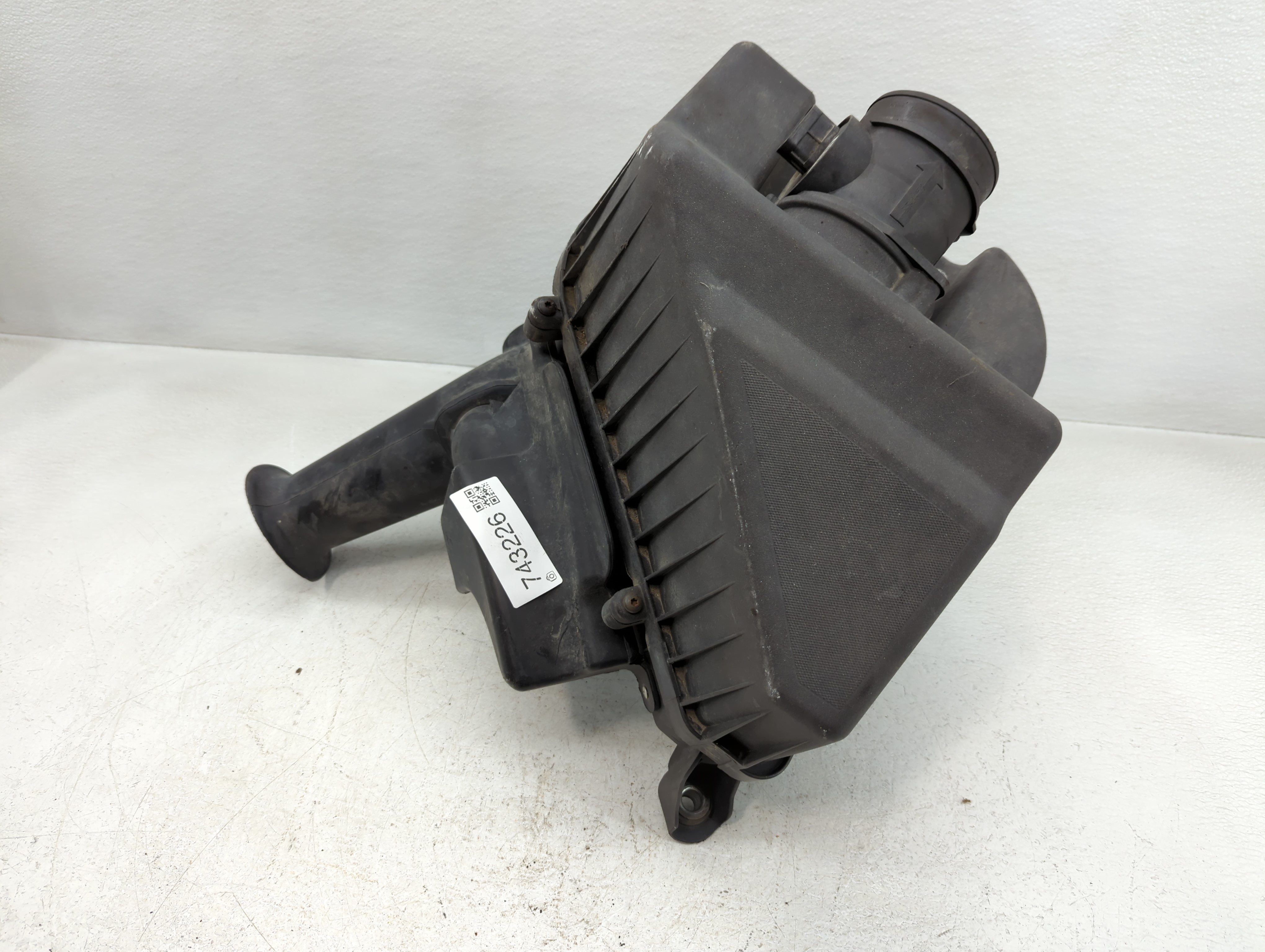 Saturn Outlook Air Cleaner Intake-duct Hose Tube 743226 - Oemusedautoparts1.com
