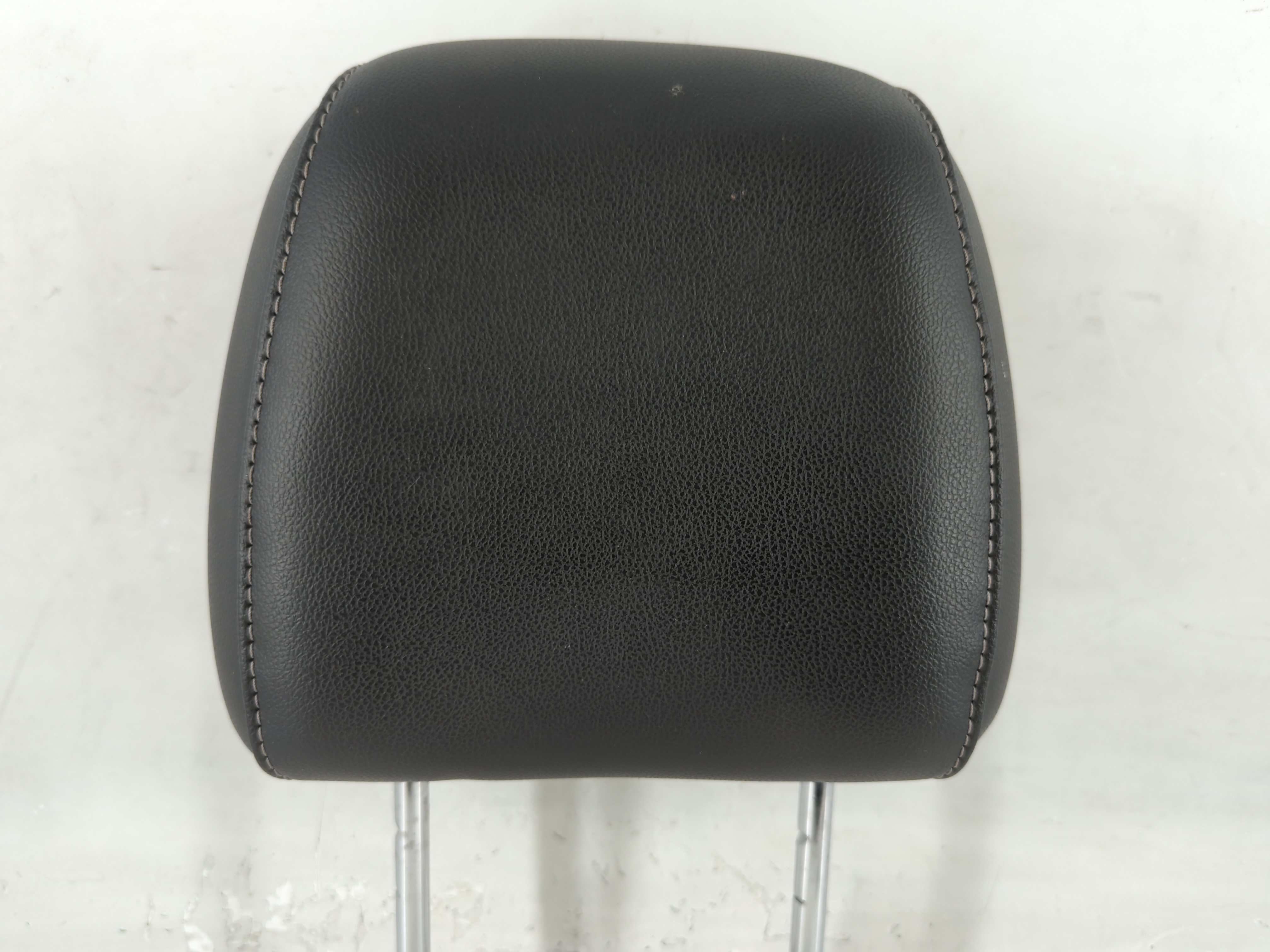 2016 Ford Escape Headrest Head Rest Front Driver Passenger Seat Black 743353 - Oemusedautoparts1.com