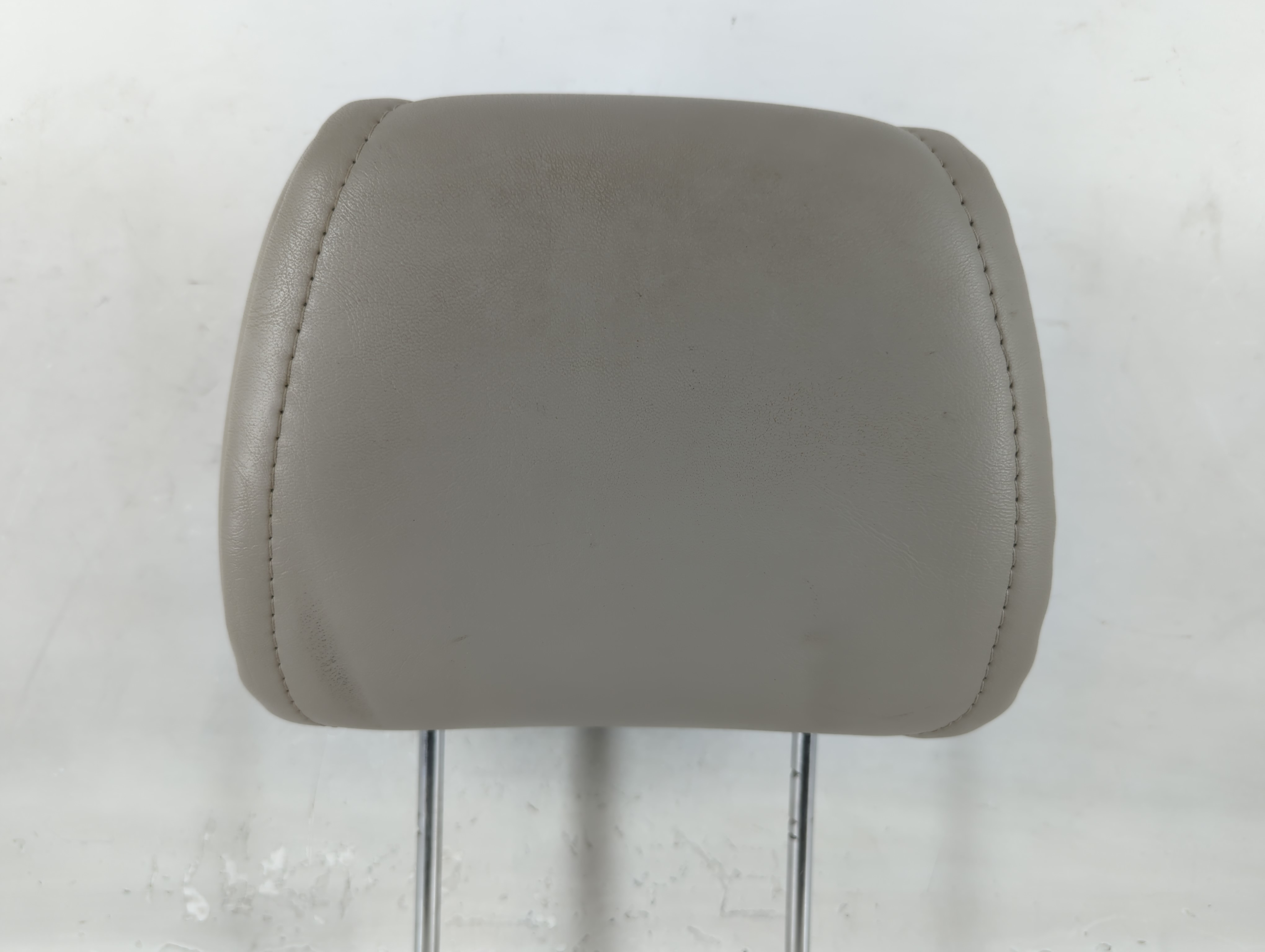 Jeep Grand Cherokee Headrest Head Rest Front Driver Passenger Seat Grey 743558 - Oemusedautoparts1.com