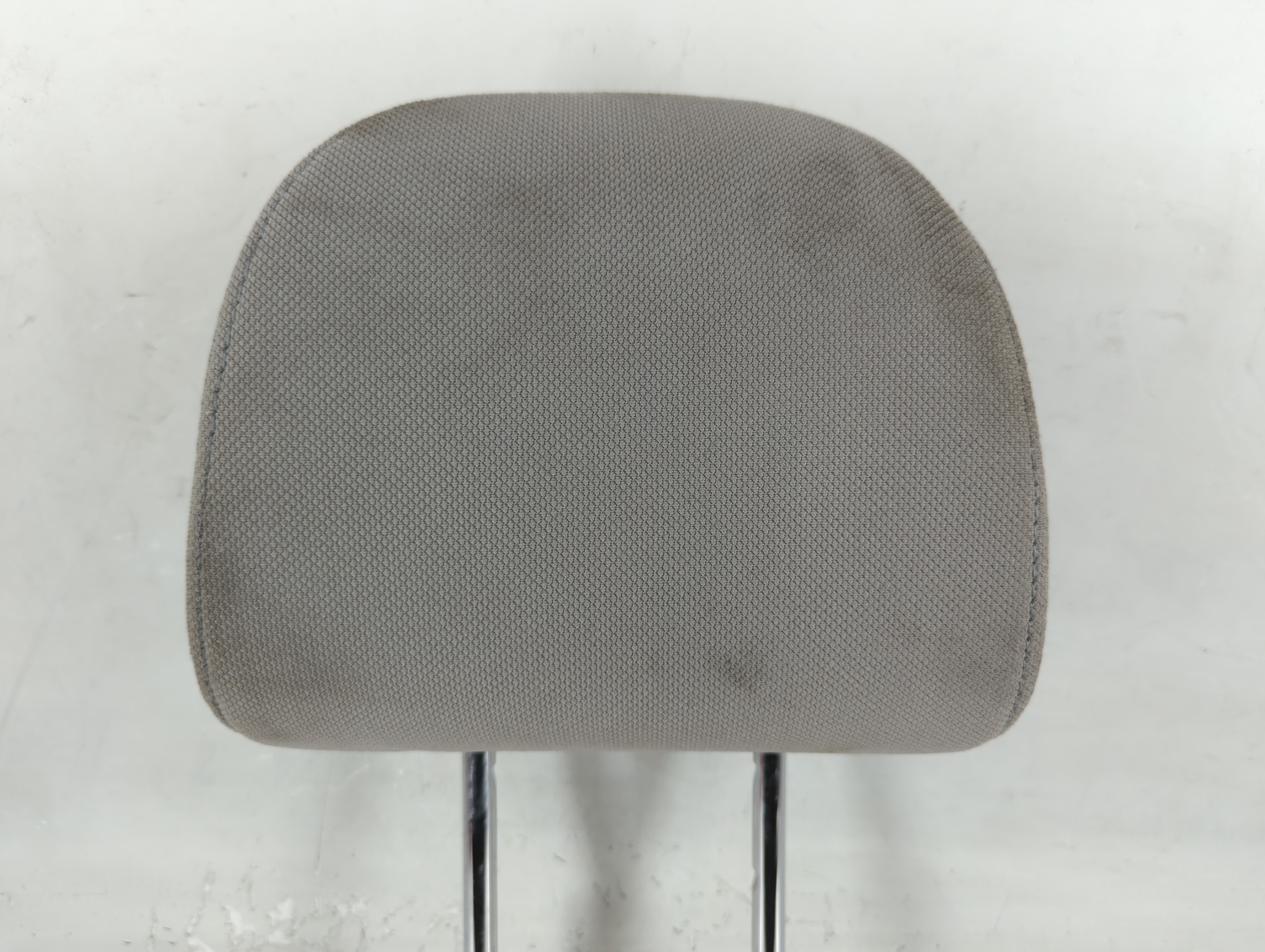 2018 Subaru Forester Headrest Head Rest Front Driver Passenger Seat Grey 743638 - Oemusedautoparts1.com