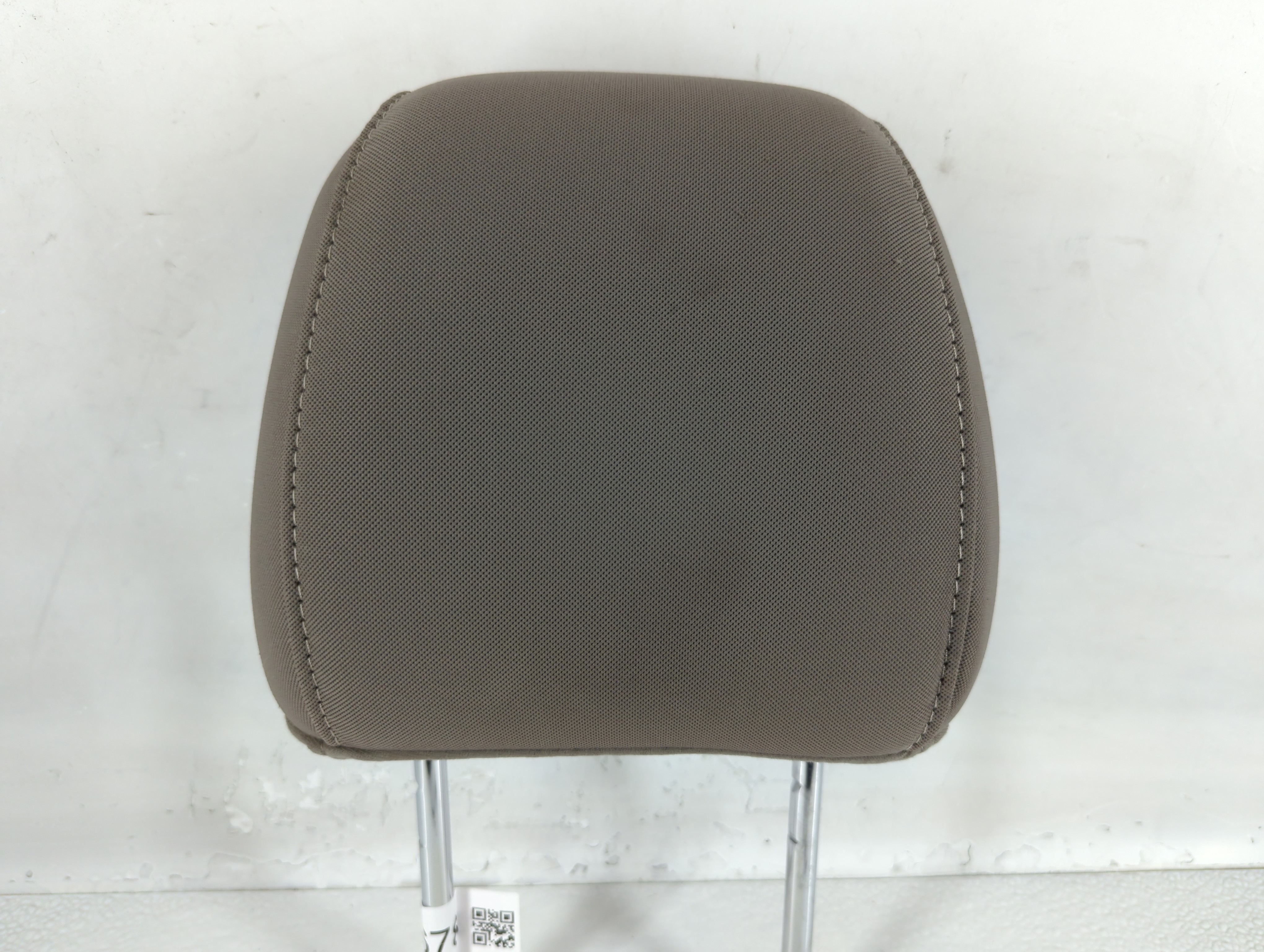 Ford Escape Headrest Head Rest Front Driver Passenger Seat Grey 743678 - Oemusedautoparts1.com