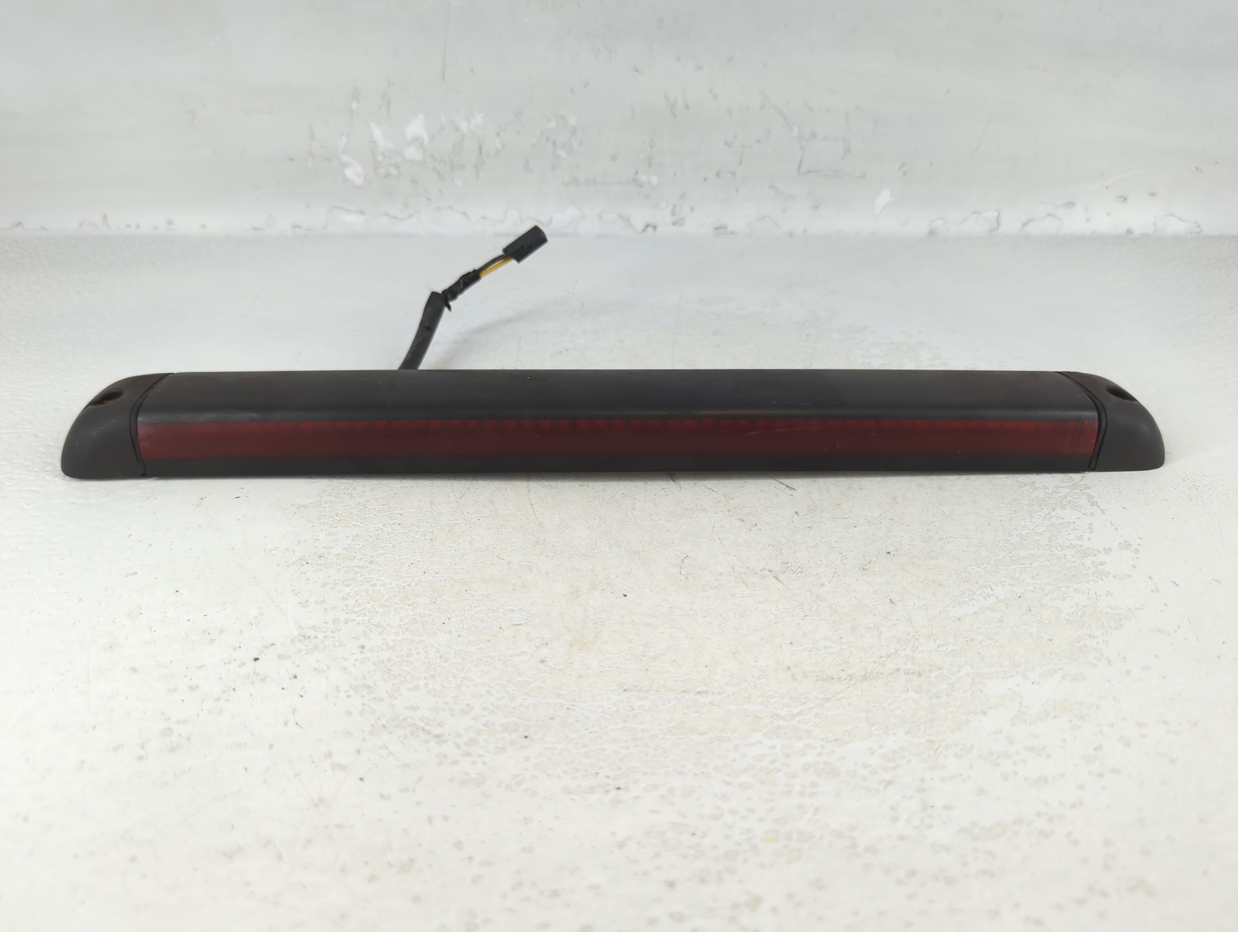 Picture of 1999 Gmc Jimmy Third Brake Light Tail Light 743973