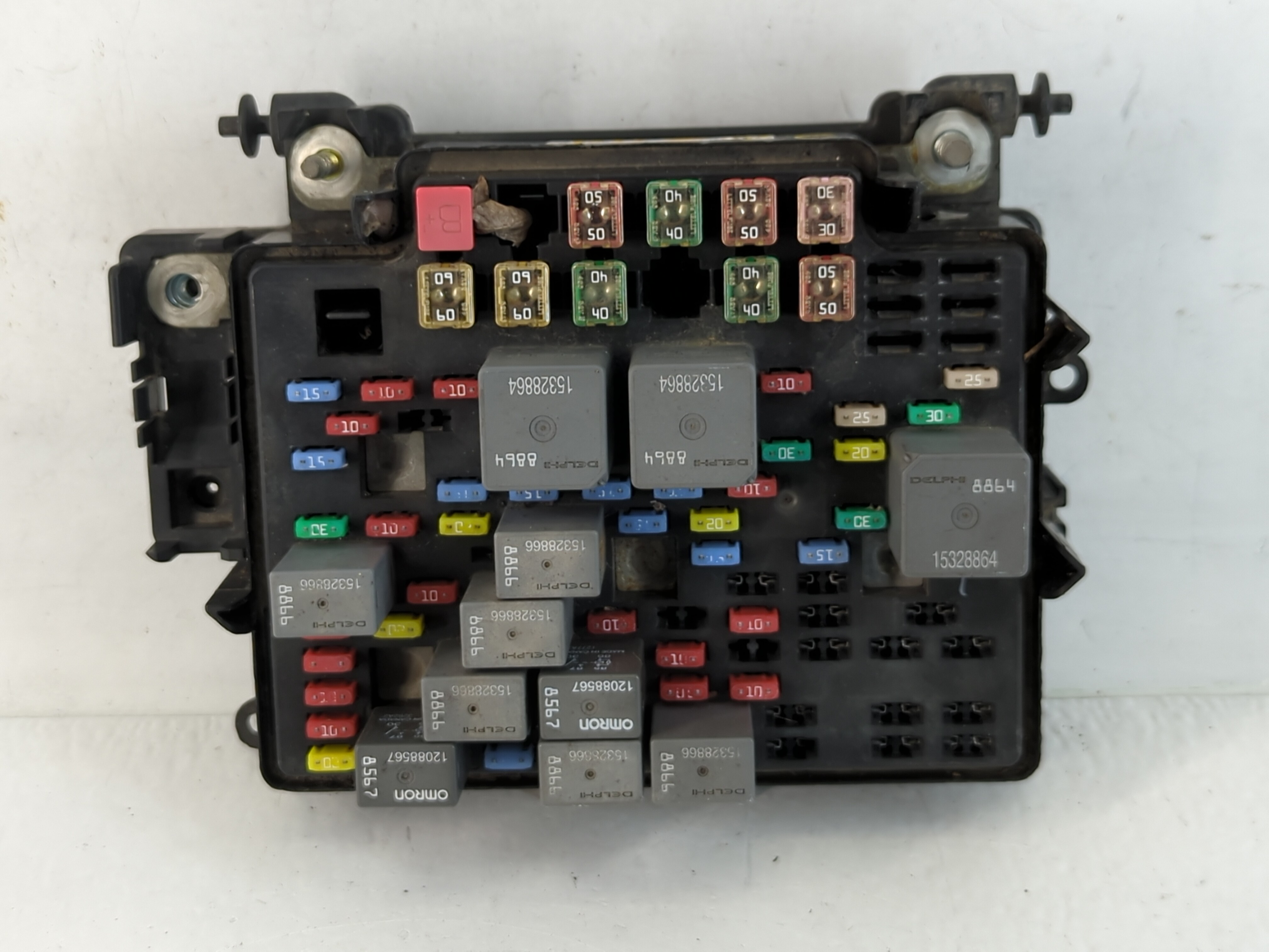 2003-2006 Chevrolet Avalanche 1500 Fusebox Fuse Box Relay Module 744491 - Oemusedautoparts1.com