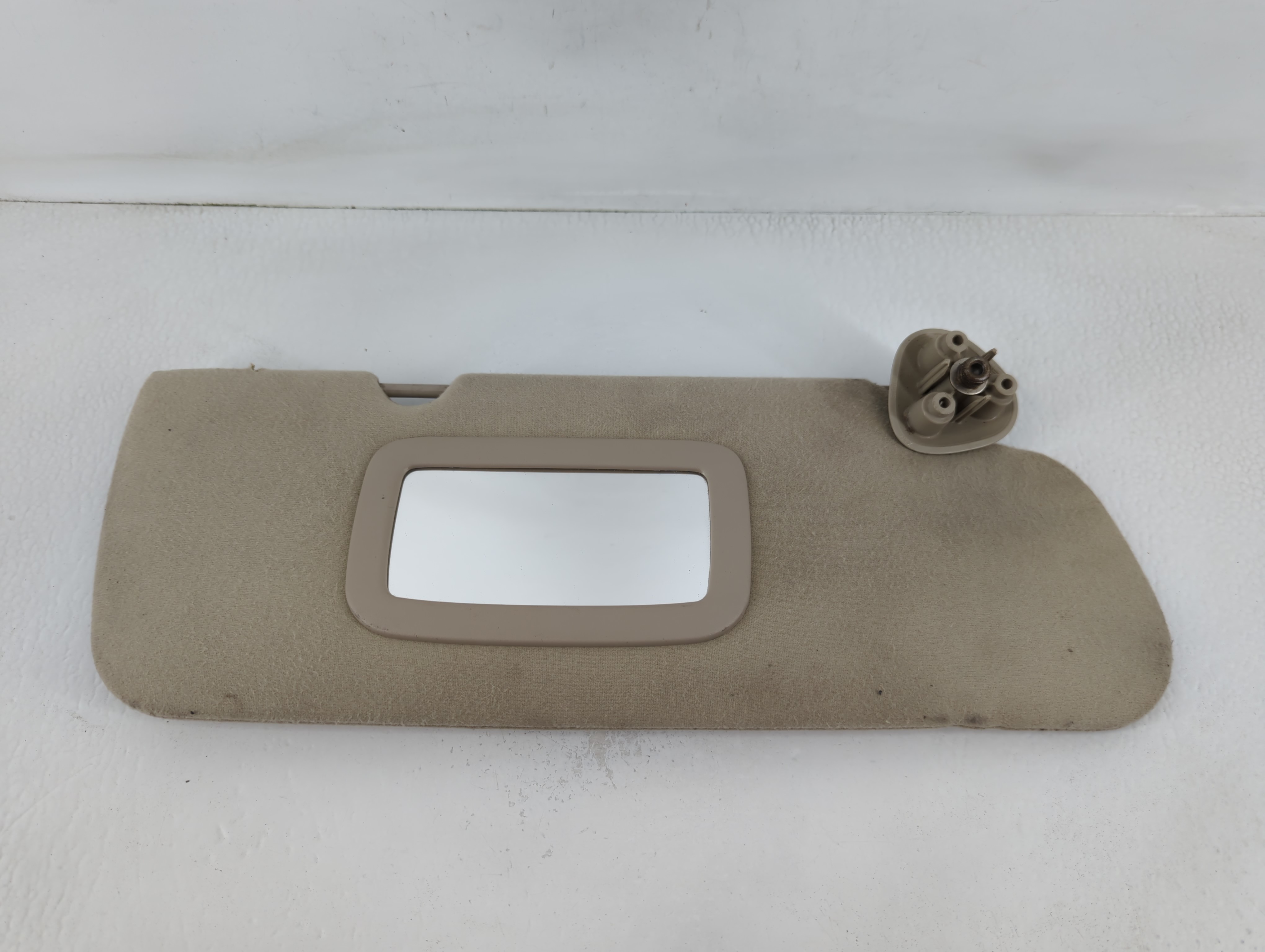 2002-2002 Cadillac Escalade Driver Sun Visor Mirror Left Sunvisor Grey 744572 - Oemusedautoparts1.com