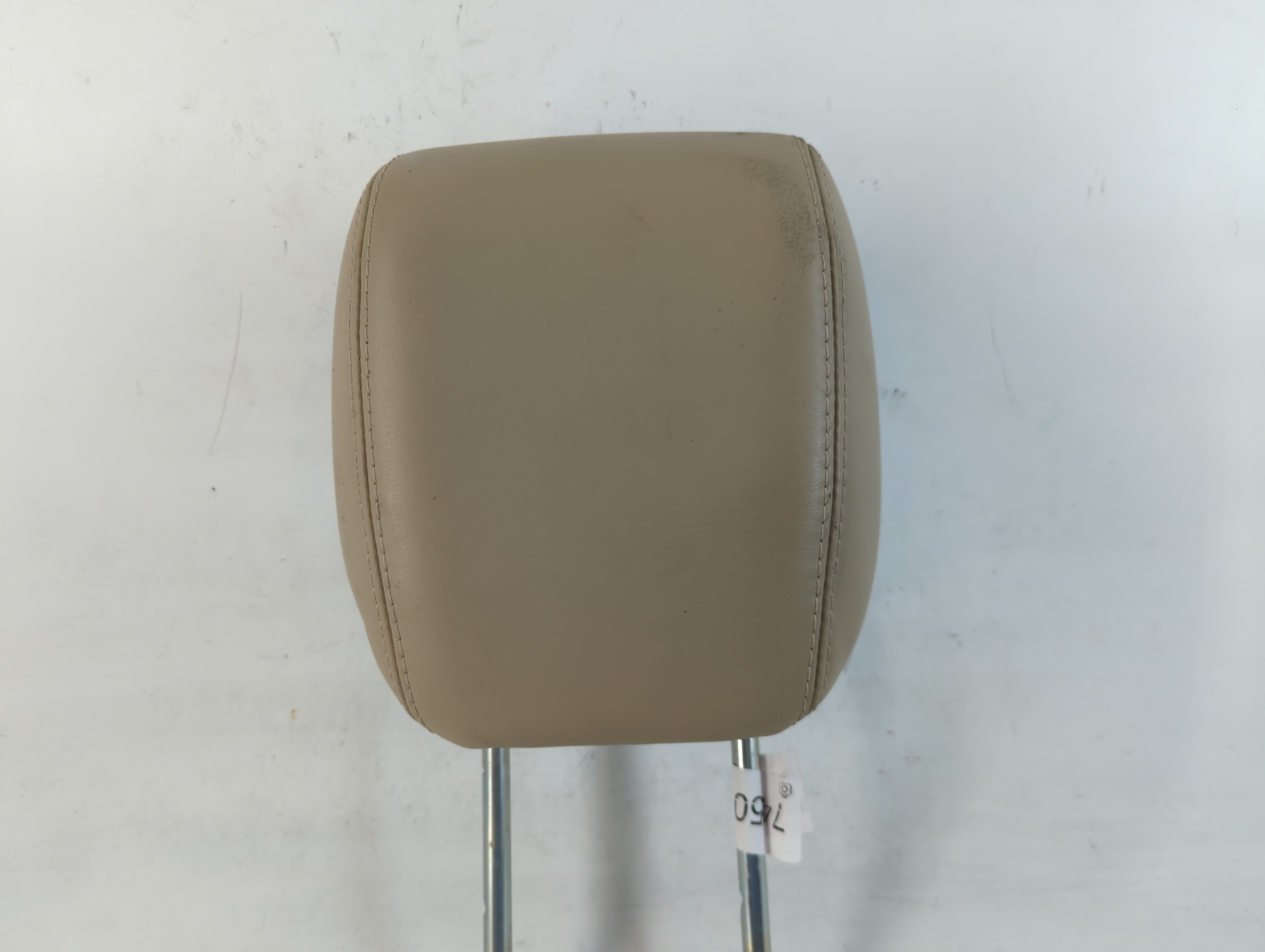 Picture of 2008-2008 Buick Enclave Headrest Head Rest Front Driver Passenger Seat 745059