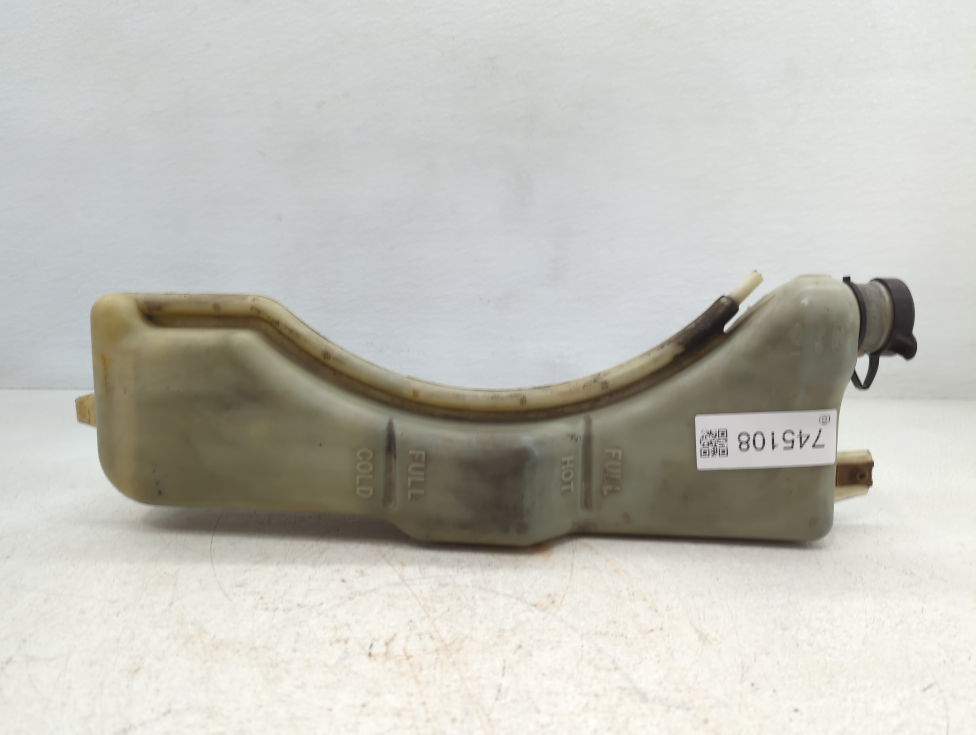 Picture of 1996 Ford Mustang Radiator Coolant Overflow Expansion Tank Bottle 745108