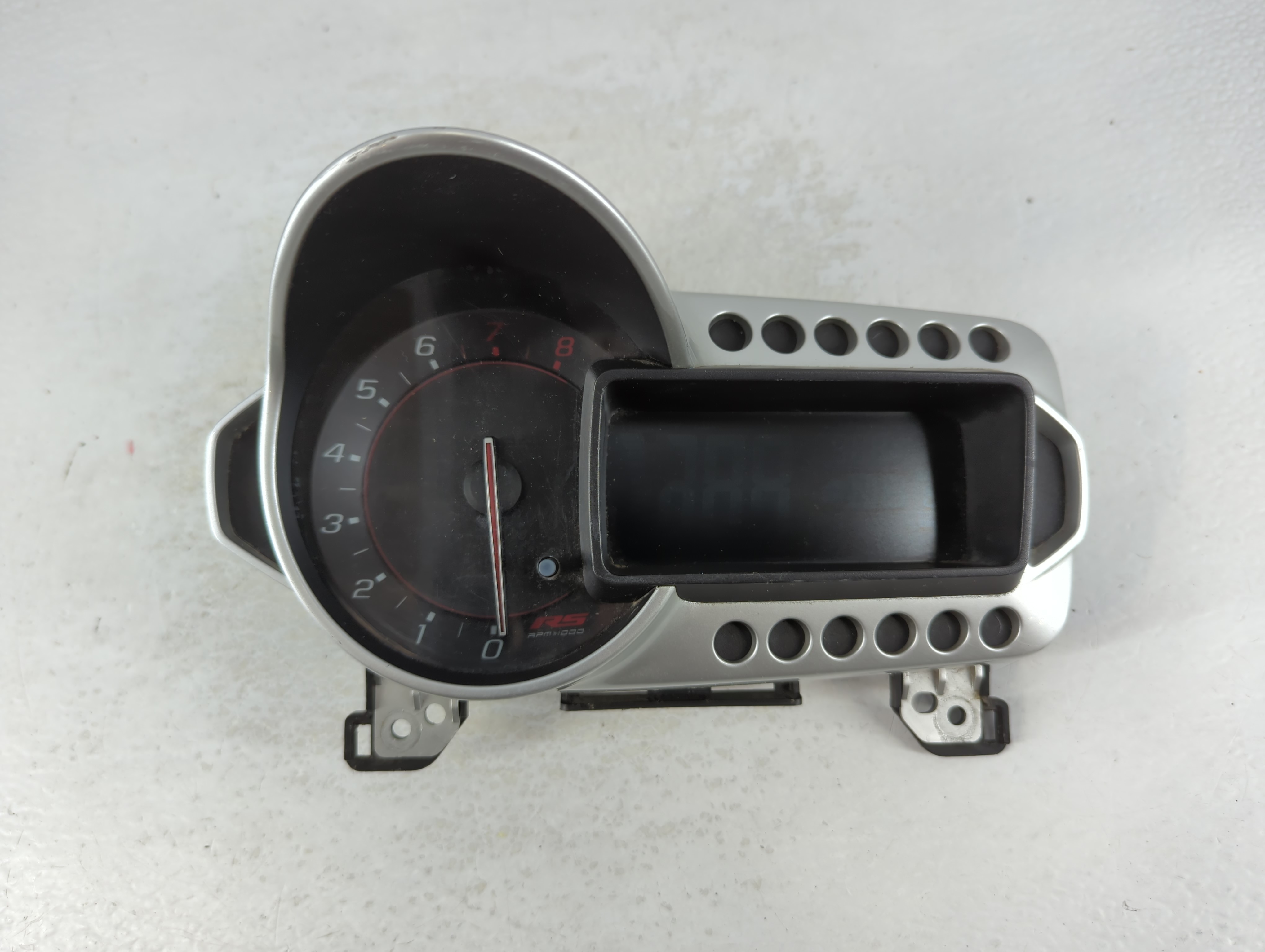 2013-2014 Chevrolet Sonic Speedometer Instrument Cluster Gauges 745628 - Oemusedautoparts1.com