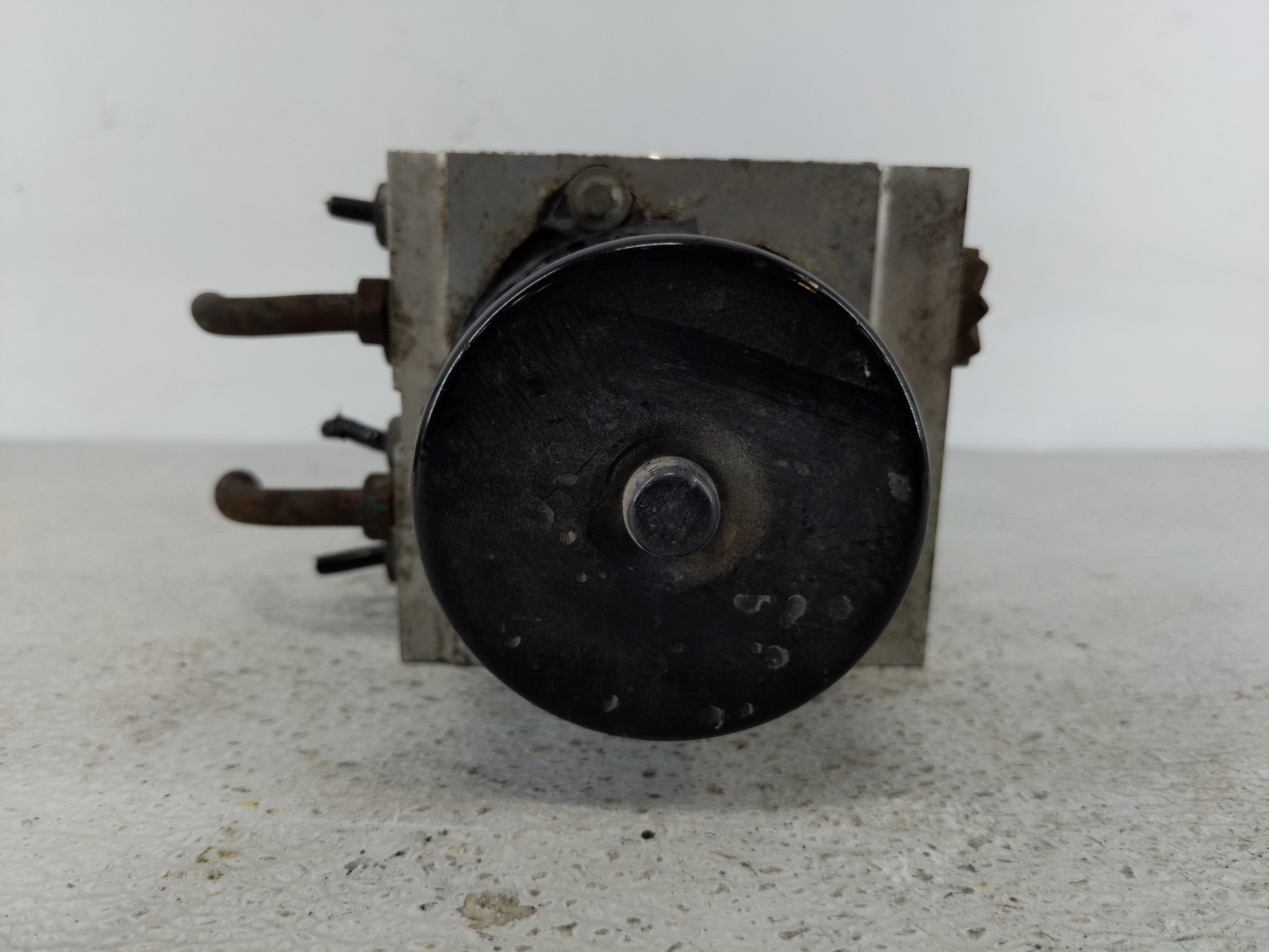 2008-2011 Chevrolet Impala Abs Pump Control Module 746438 - Oemusedautoparts1.com