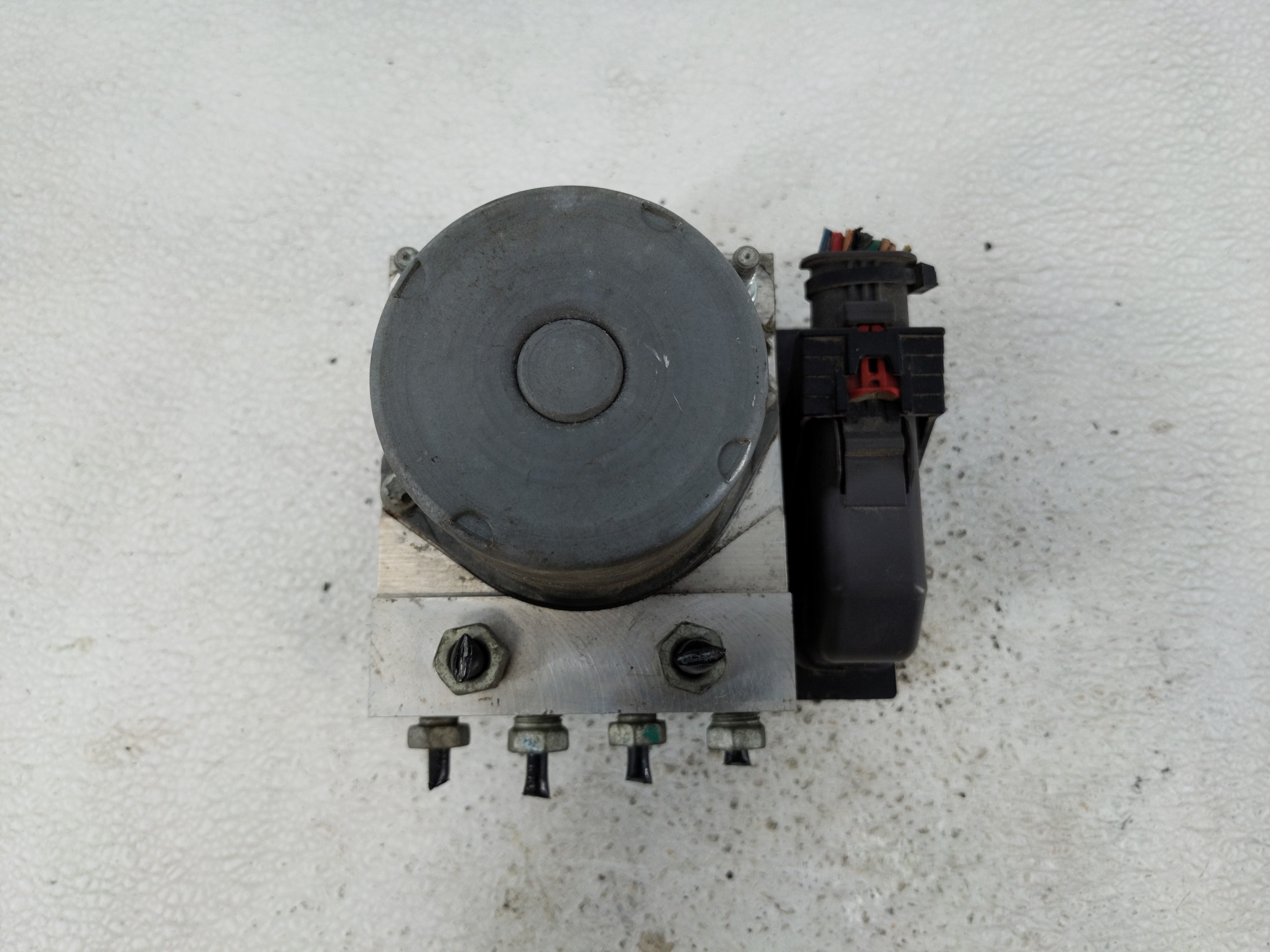 2009-2011 Buick Enclave Abs Pump Control Module 746547 - Oemusedautoparts1.com