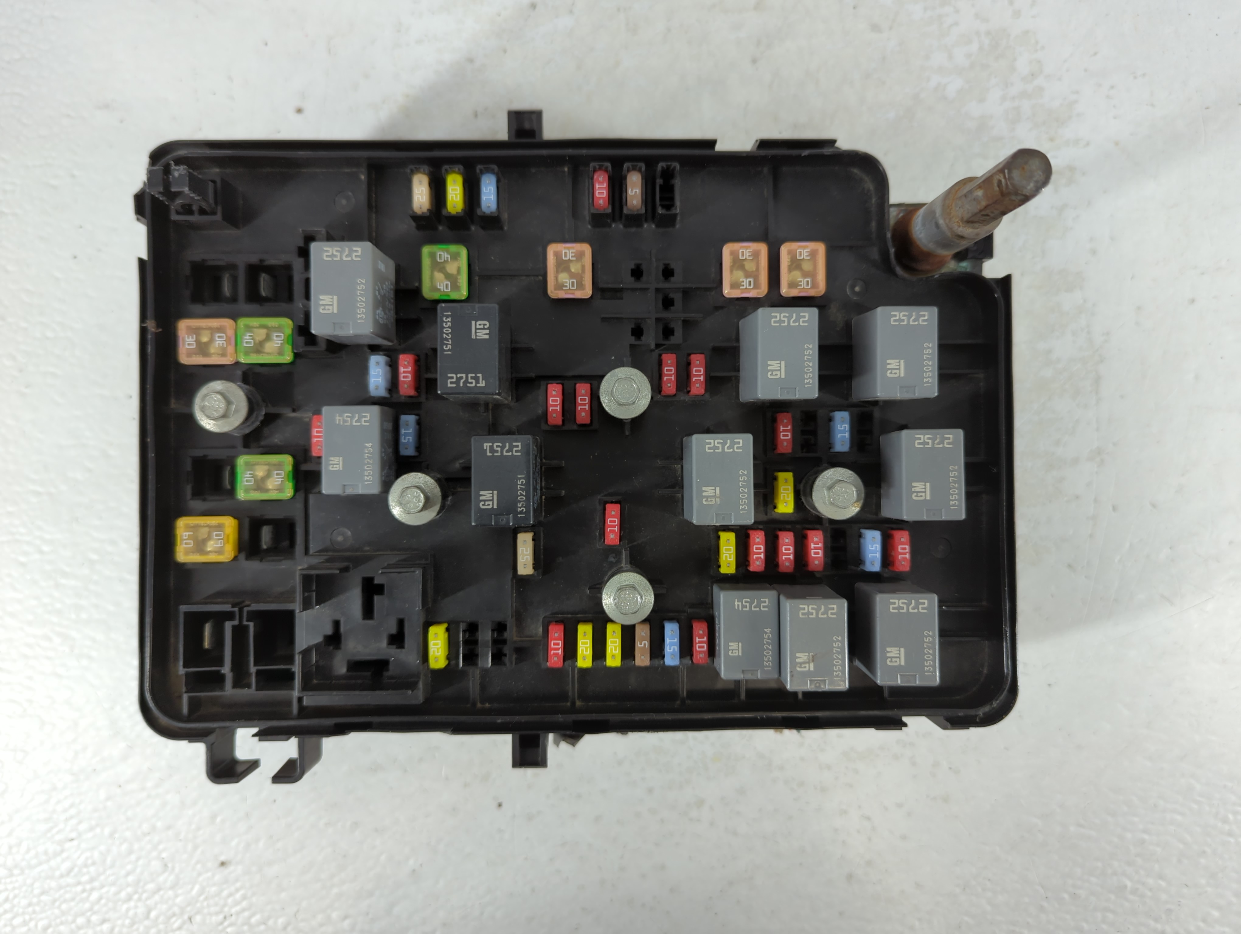 Picture of 2011 Gmc Terrain Fusebox Fuse Box Relay Module 6356-4132 747244