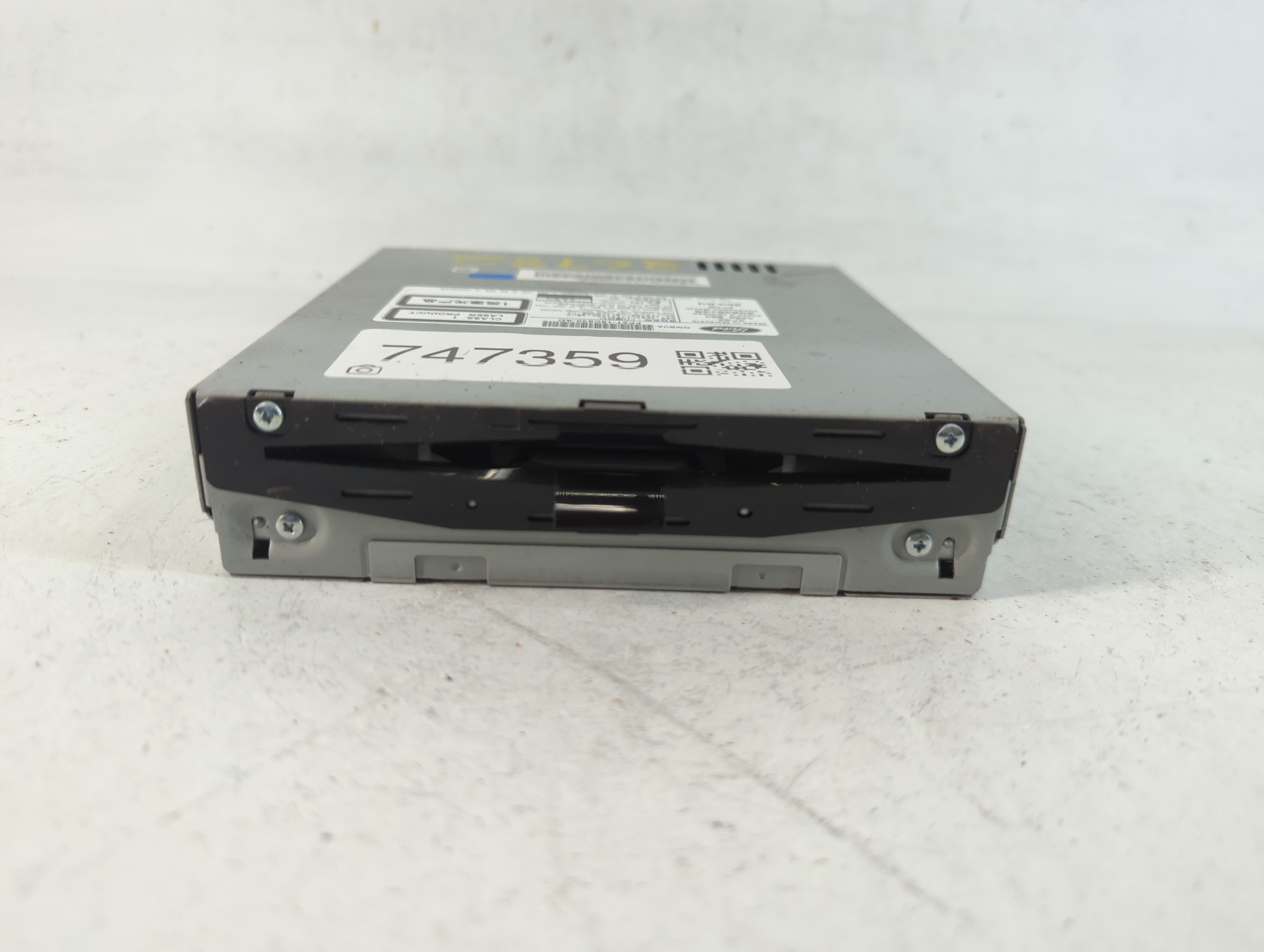 2020 Lincoln Mkz Am Fm Cd Player Radio Receiver 747359 - Oemusedautoparts1.com