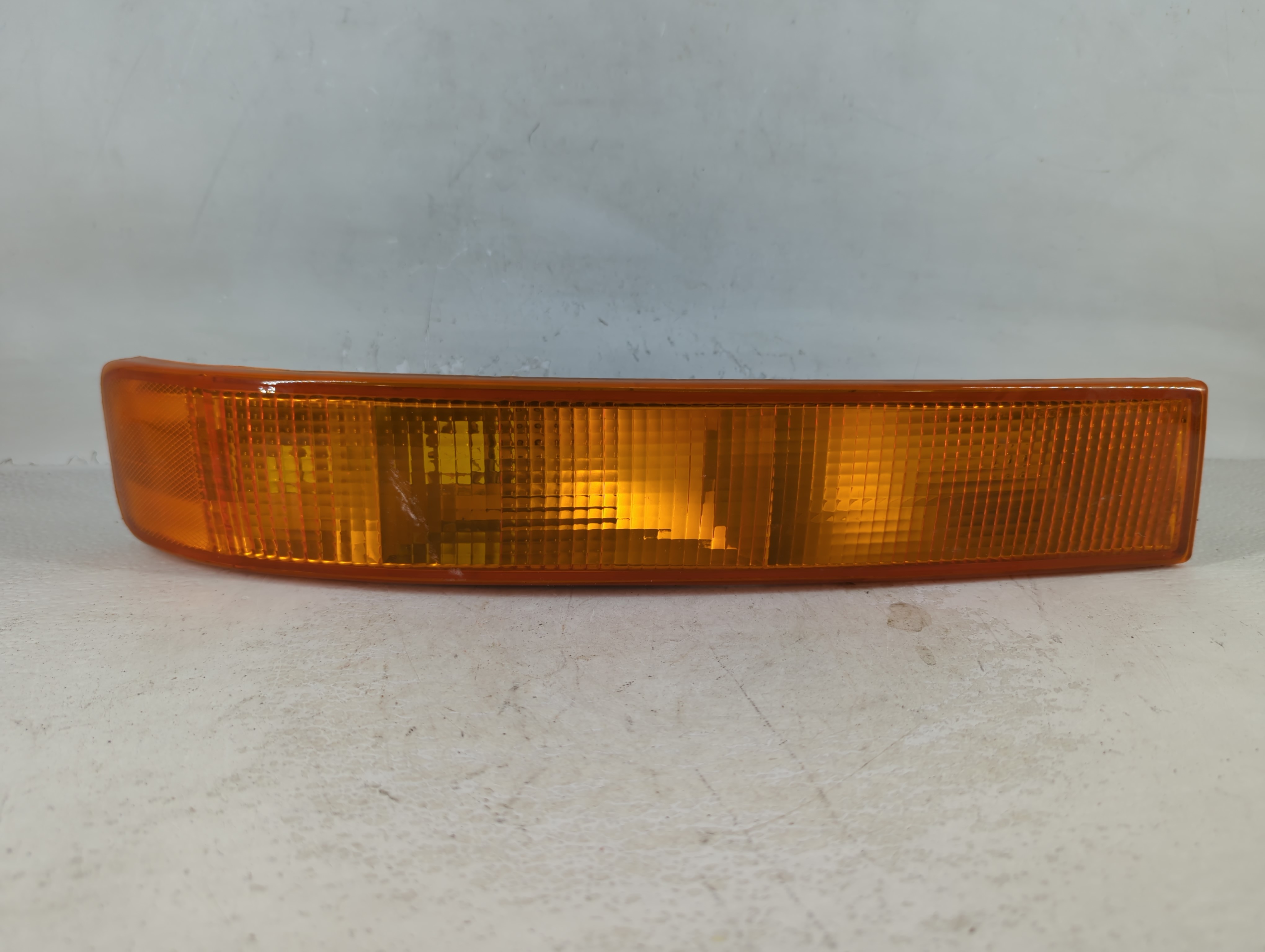 Picture of 2004 Chevrolet Silverado Passenger Right Oem Front Light Lamp 747424