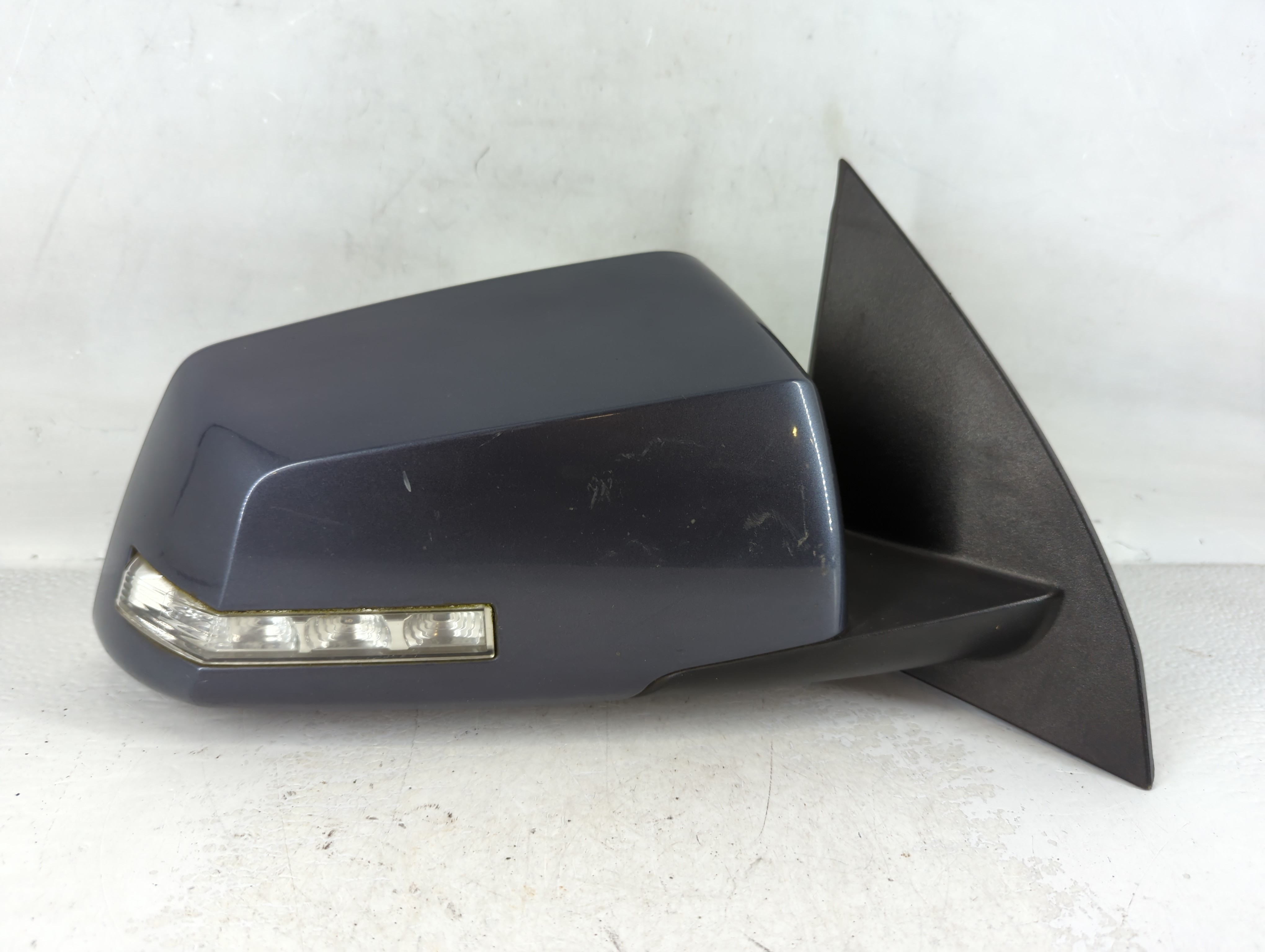 Picture of Saturn Outlook Passenger Right Side View Power Door Mirror Pale Grey 747511