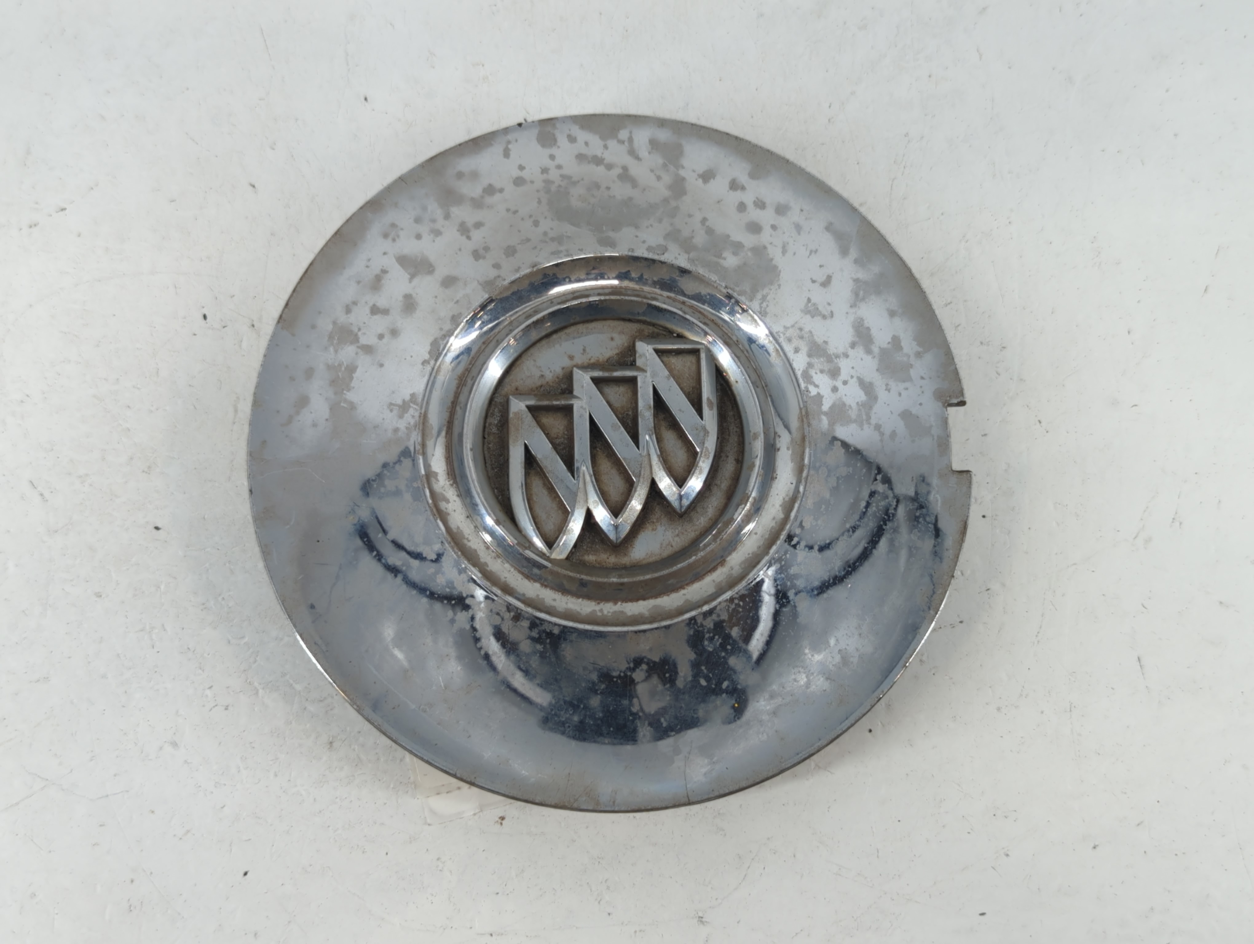 2010 Buick Enclave Center Cap Oem 747835 - Oemusedautoparts1.com