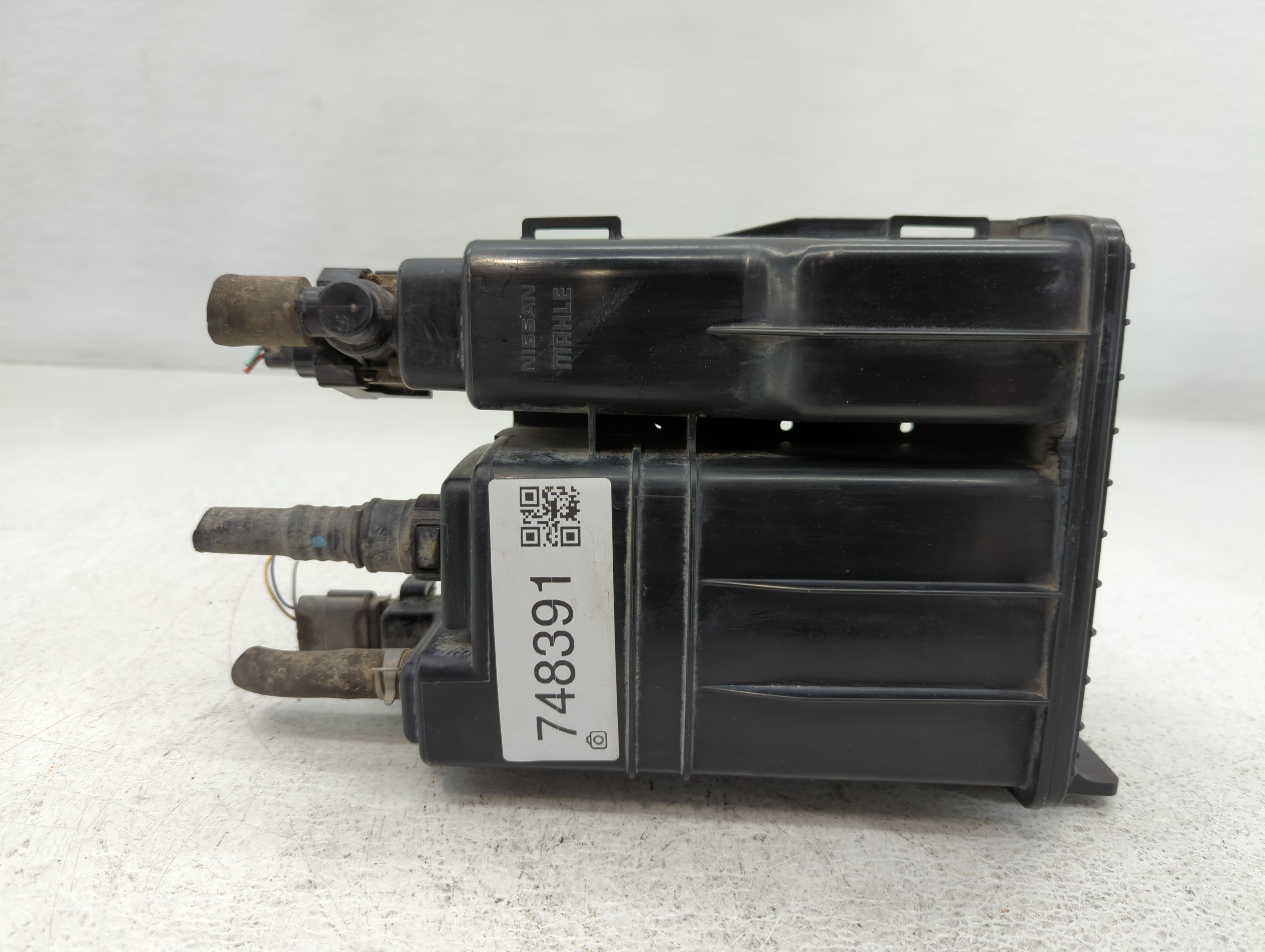 2016 Nissan Versa Fuel Vapor Charcoal Canister 748391 - Oemusedautoparts1.com