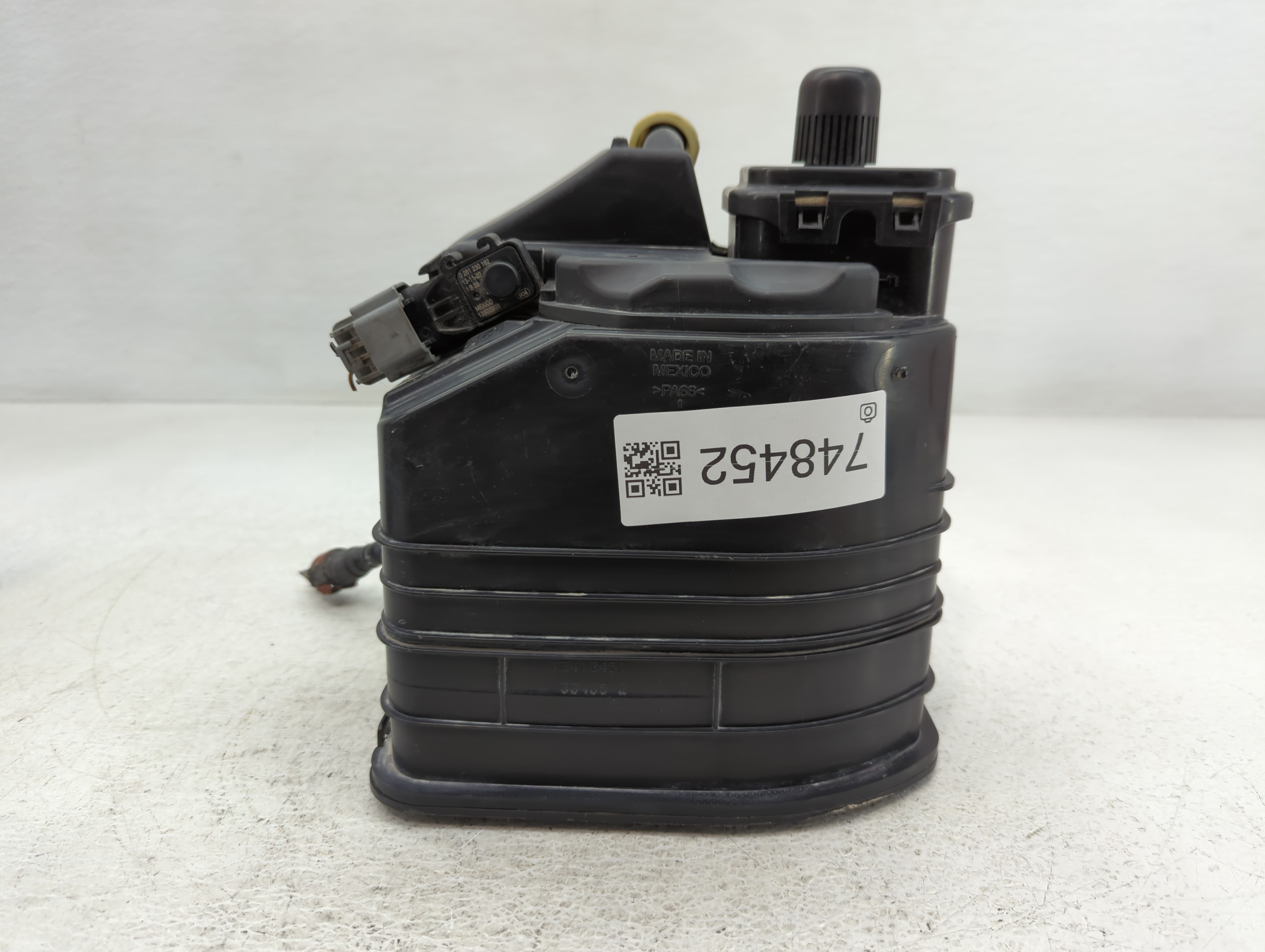 2014 Chevrolet Cruze Fuel Vapor Charcoal Canister 748452 - Oemusedautoparts1.com