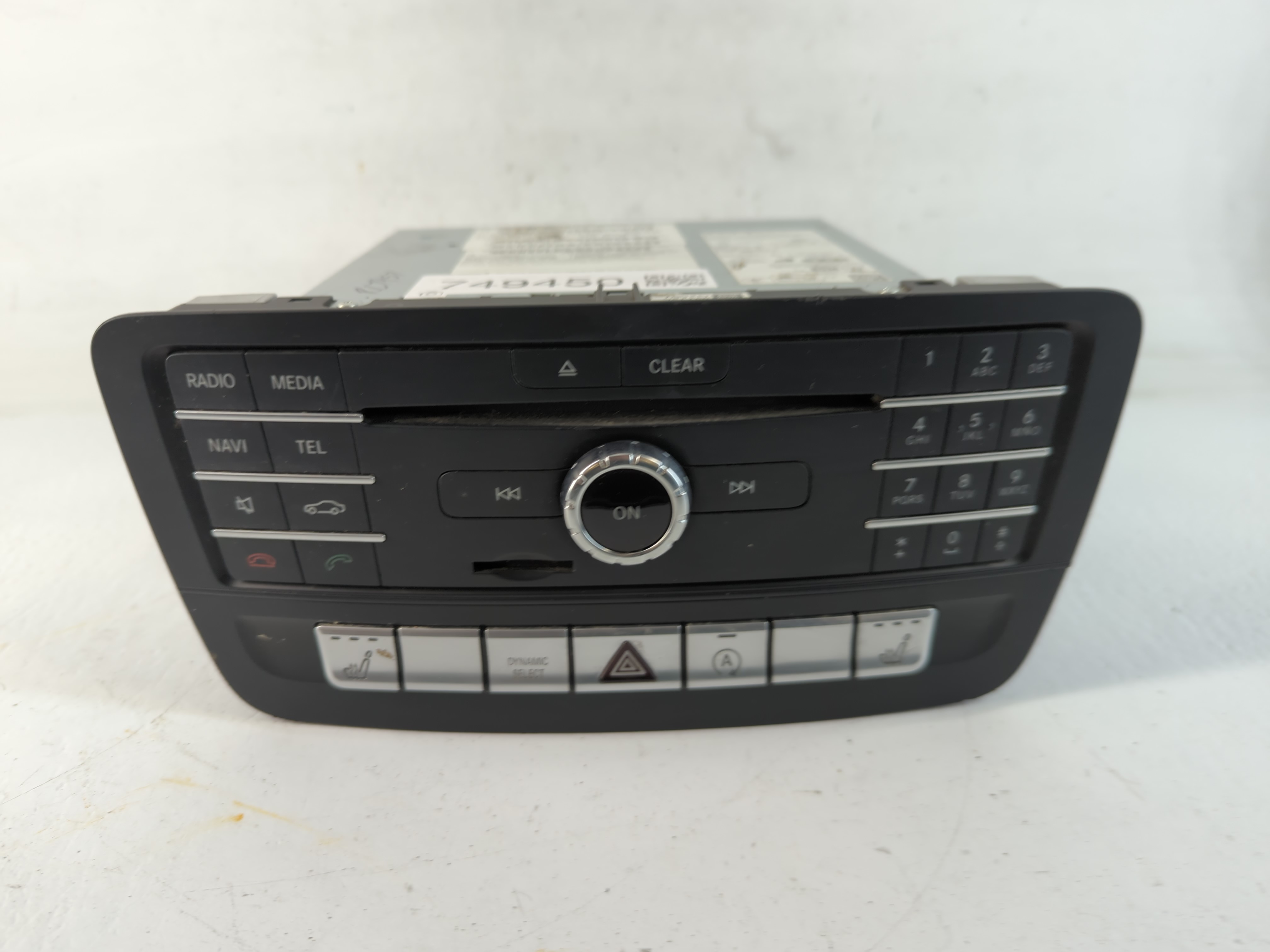Mercedes-benz Slk300 Am Fm Cd Player Radio Receiver 749450 - Oemusedautoparts1.com