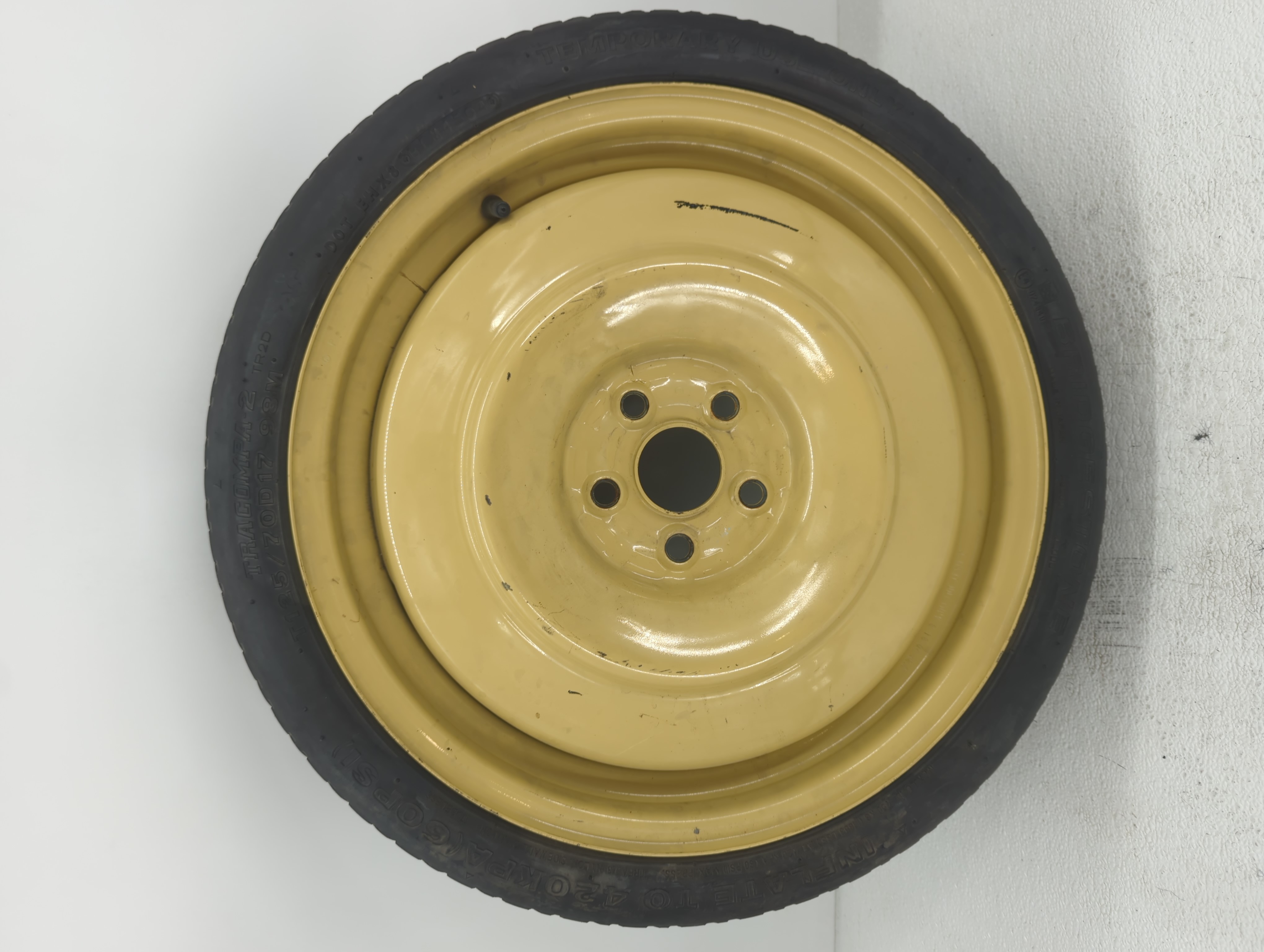 Picture of 2004 Scion Tc Spare Donut Tire Wheel Rim Oem 749738