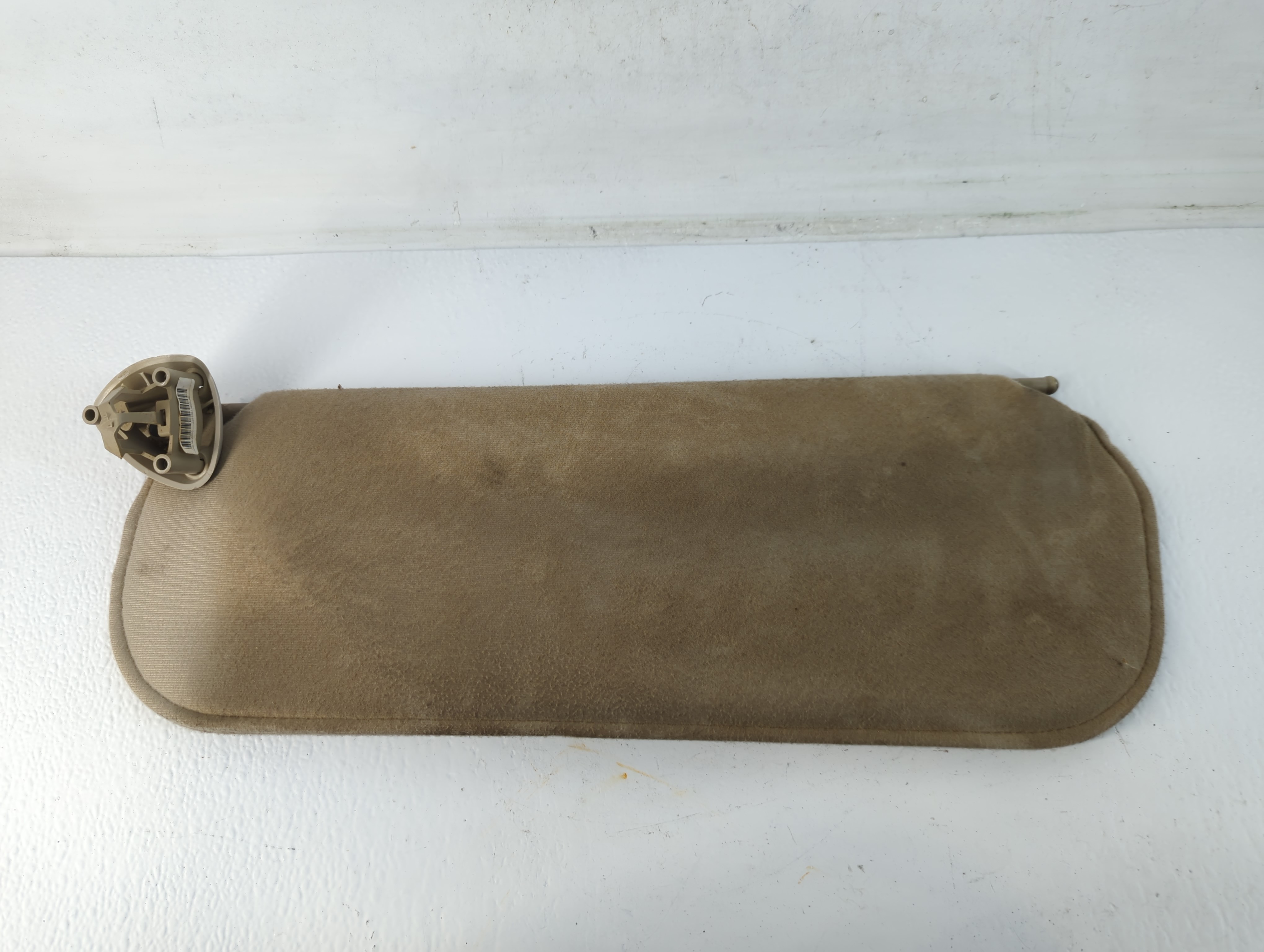 Gmc Savana 1500 Driver Sun Visor Mirror Left Sunvisor 749910 - Oemusedautoparts1.com