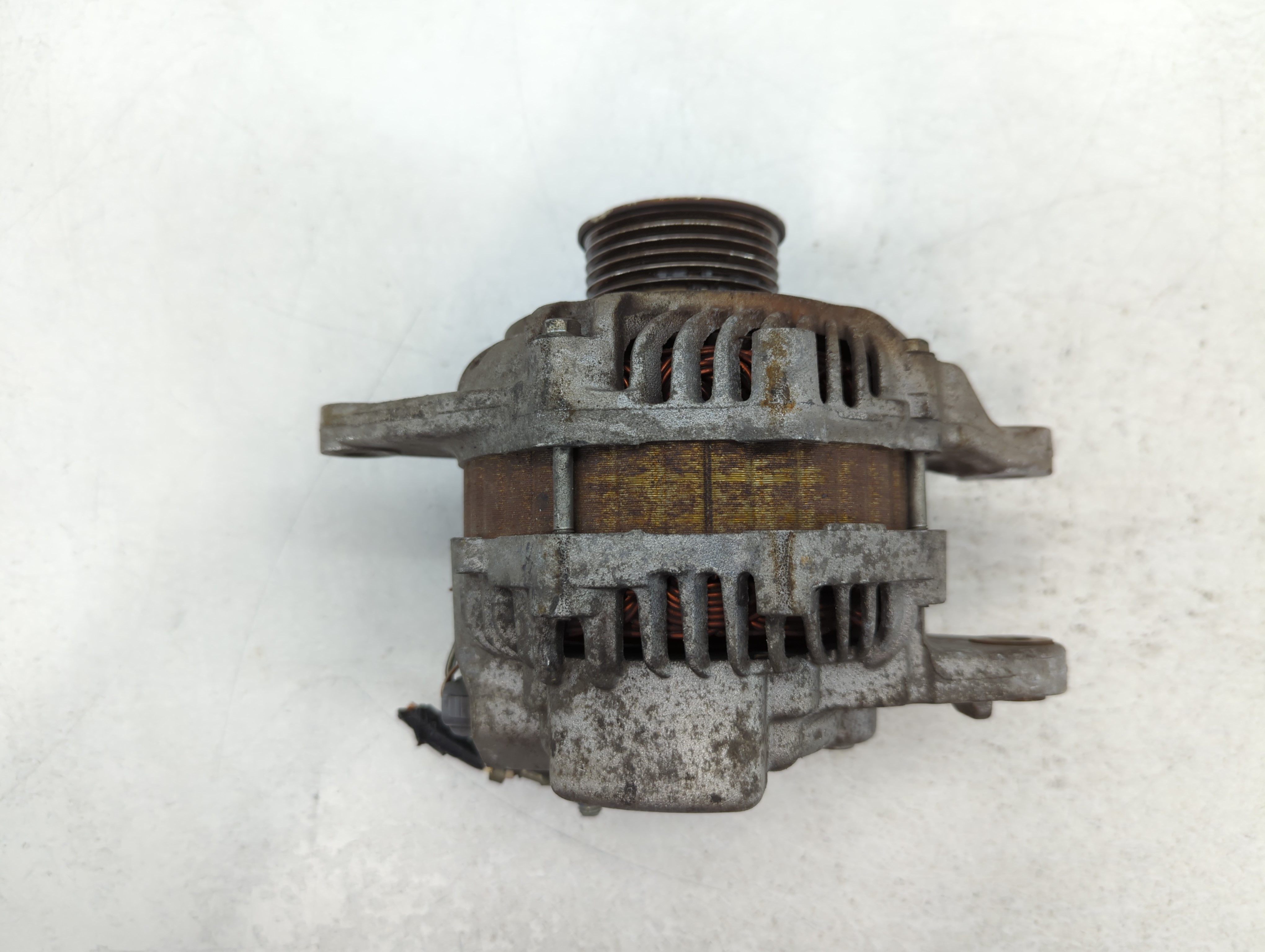 2020 Mitsubishi Mirage Alternator Generator Charging Assembly Engine Oem 749997 - Oemusedautoparts1.com