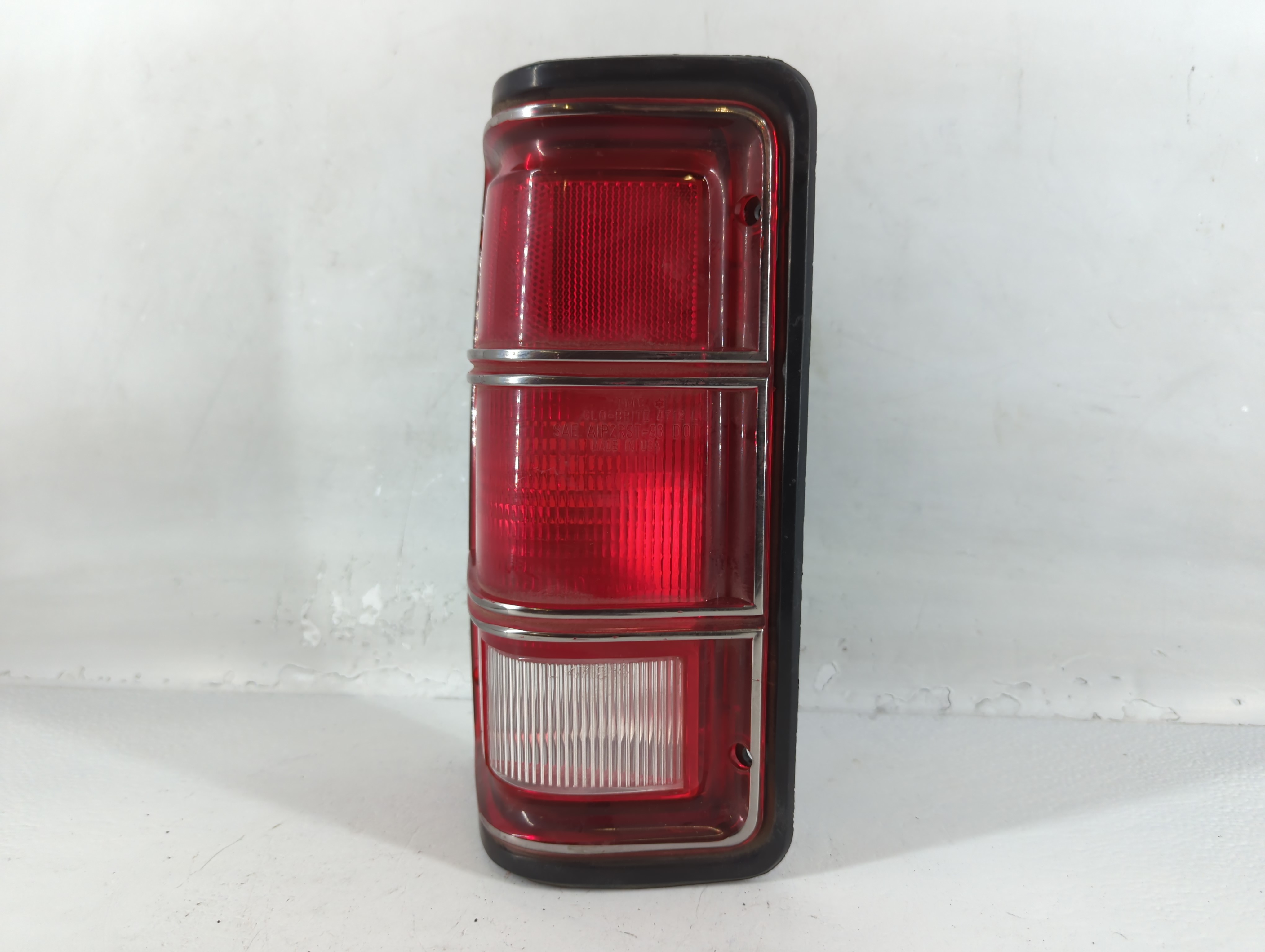 Picture of 1987 Dodge Charger Driver Left Side Tail Light Taillight Oem 750179