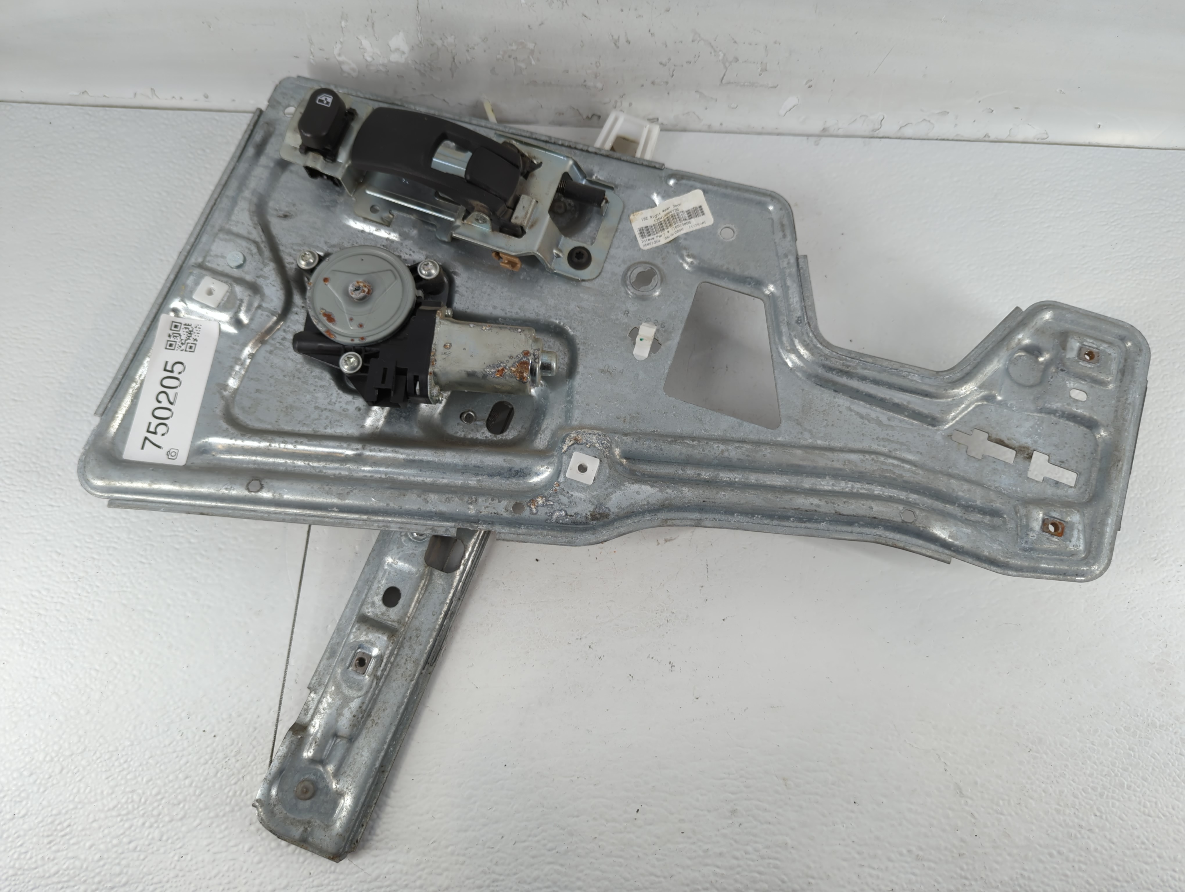 2006-2008 Pontiac Torrent Window Regulator Passenger Front 750205 - Oemusedautoparts1.com