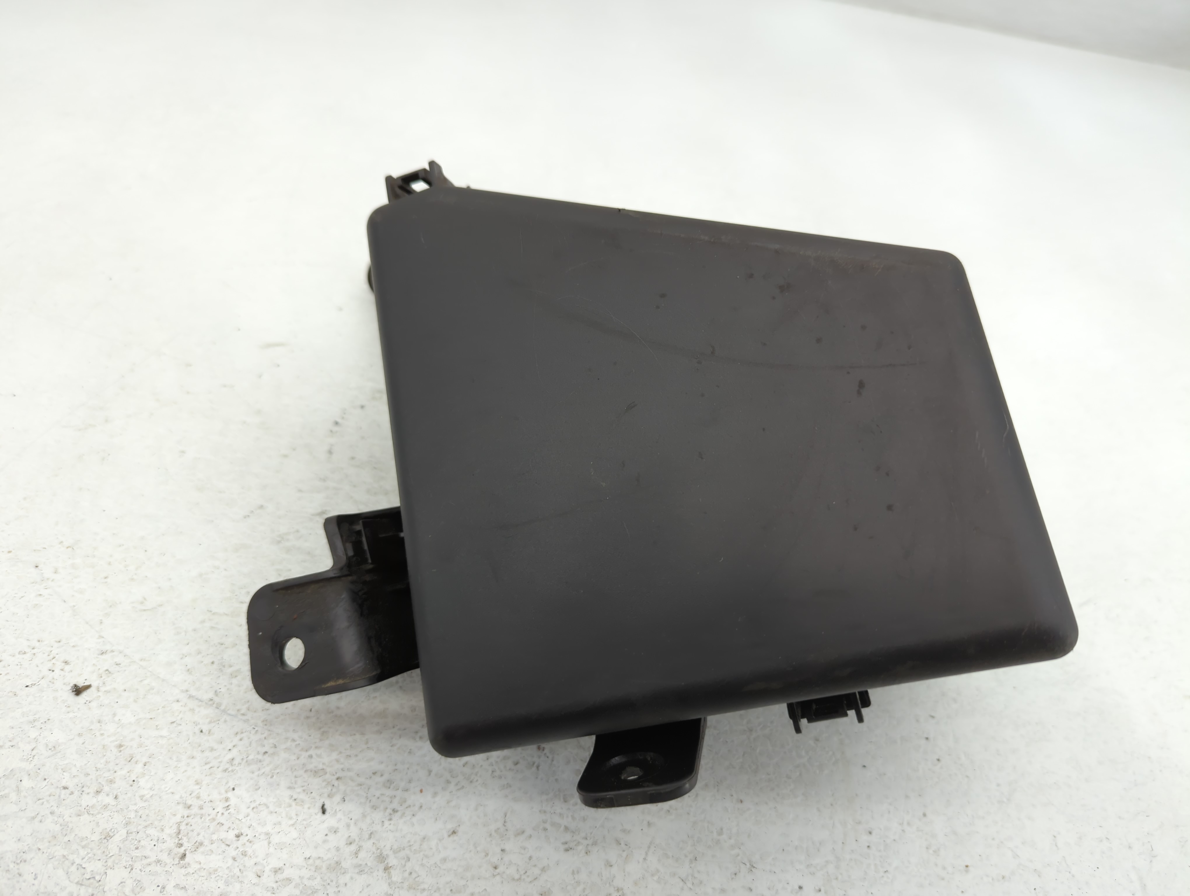2018 Subaru Xv Fusebox Fuse Box Relay Module Mb504100b 750641 - Oemusedautoparts1.com