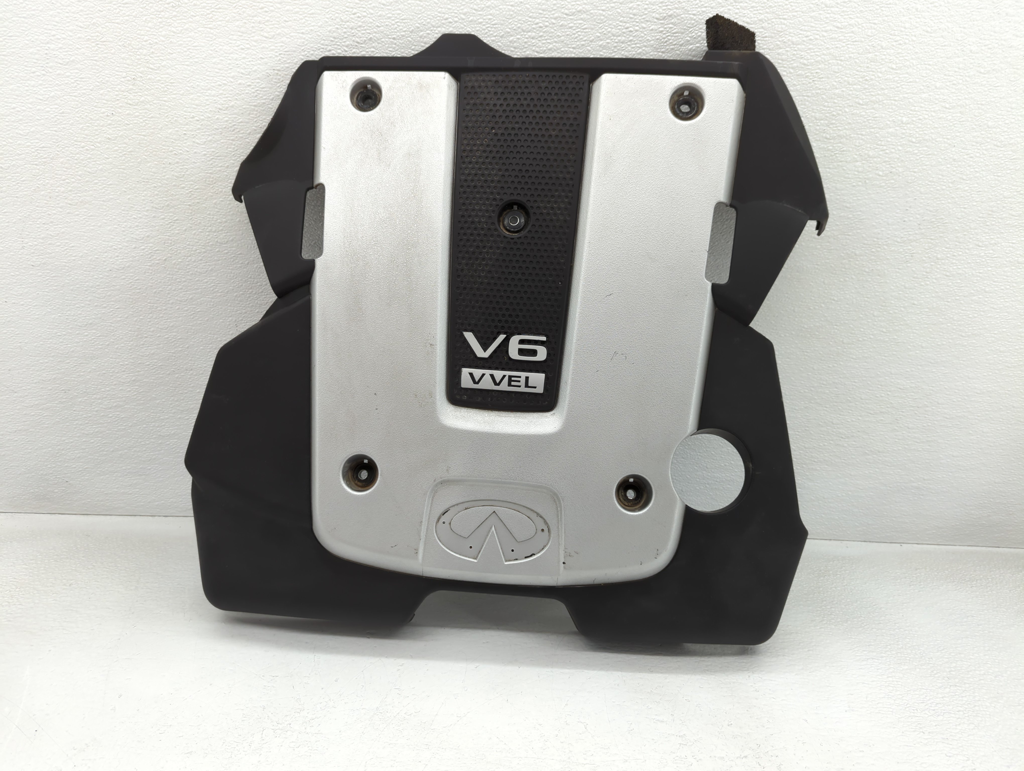 2011 Infiniti G37 Engine Cover 750910 - Oemusedautoparts1.com