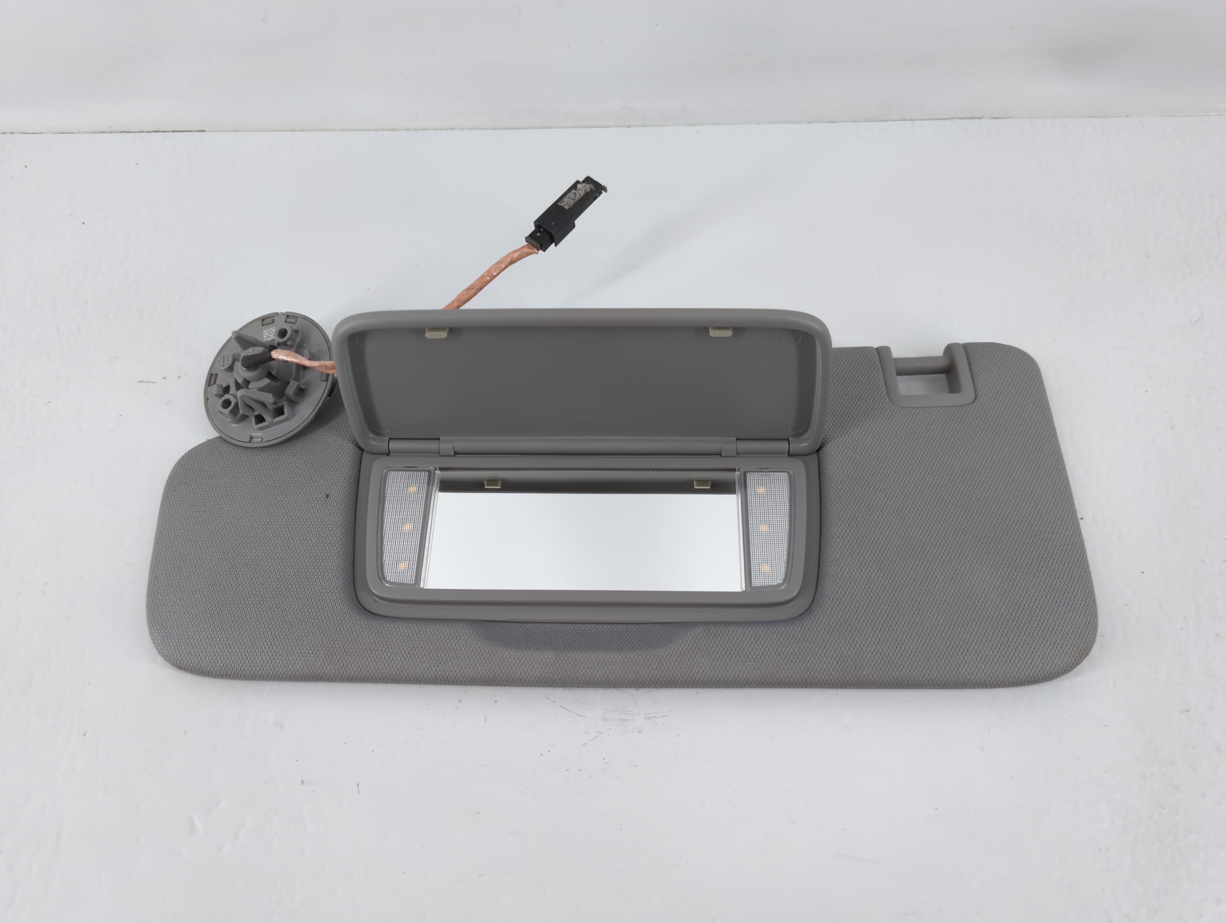 Picture of Gmc Terrain Driver Sun Visor Mirror Left Sunvisor Grey 751997