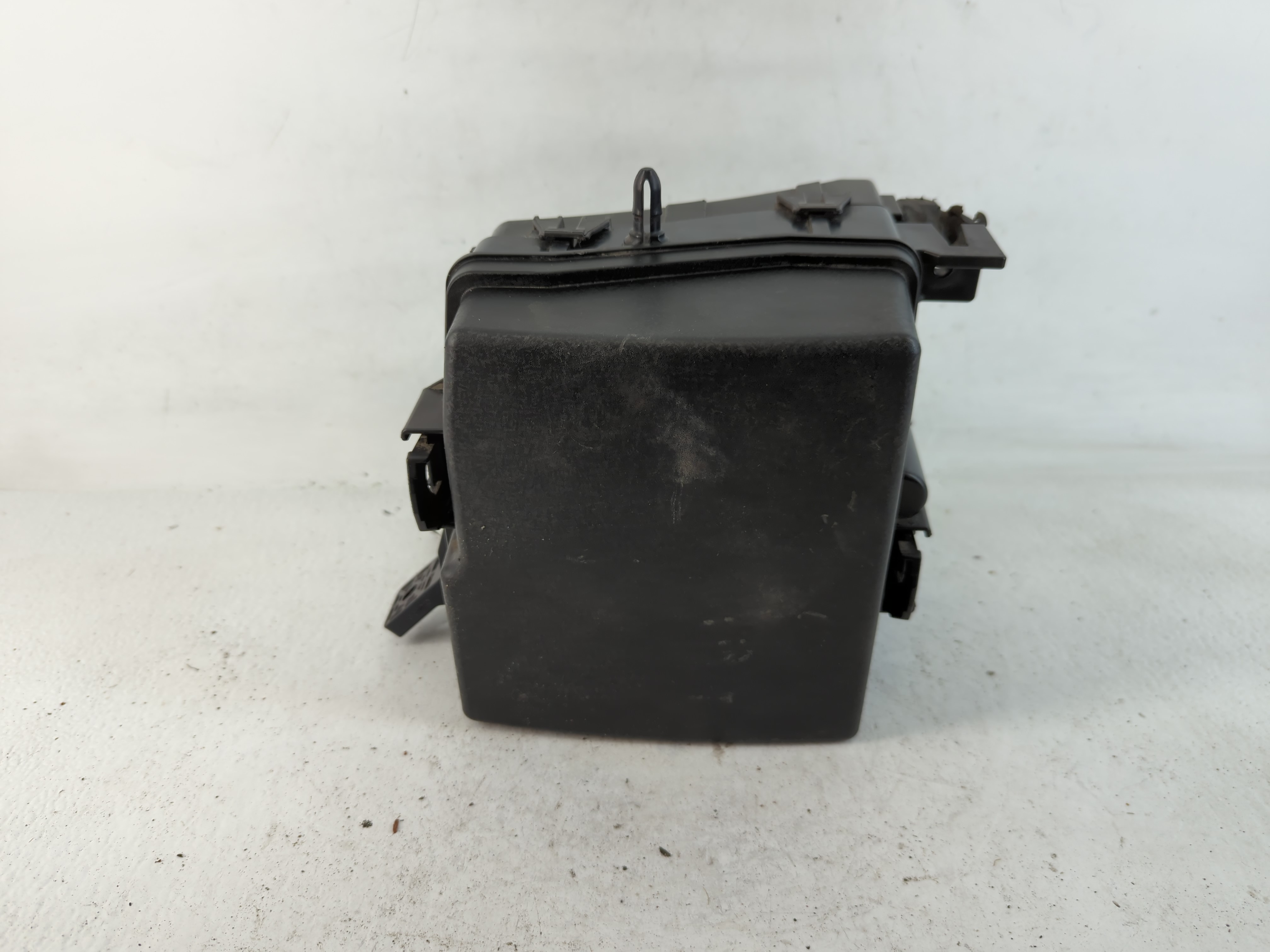 2017 Hyundai Santa Fe Sport Fusebox Fuse Box Relay Module 91951-2w100 752979 - Oemusedautoparts1.com
