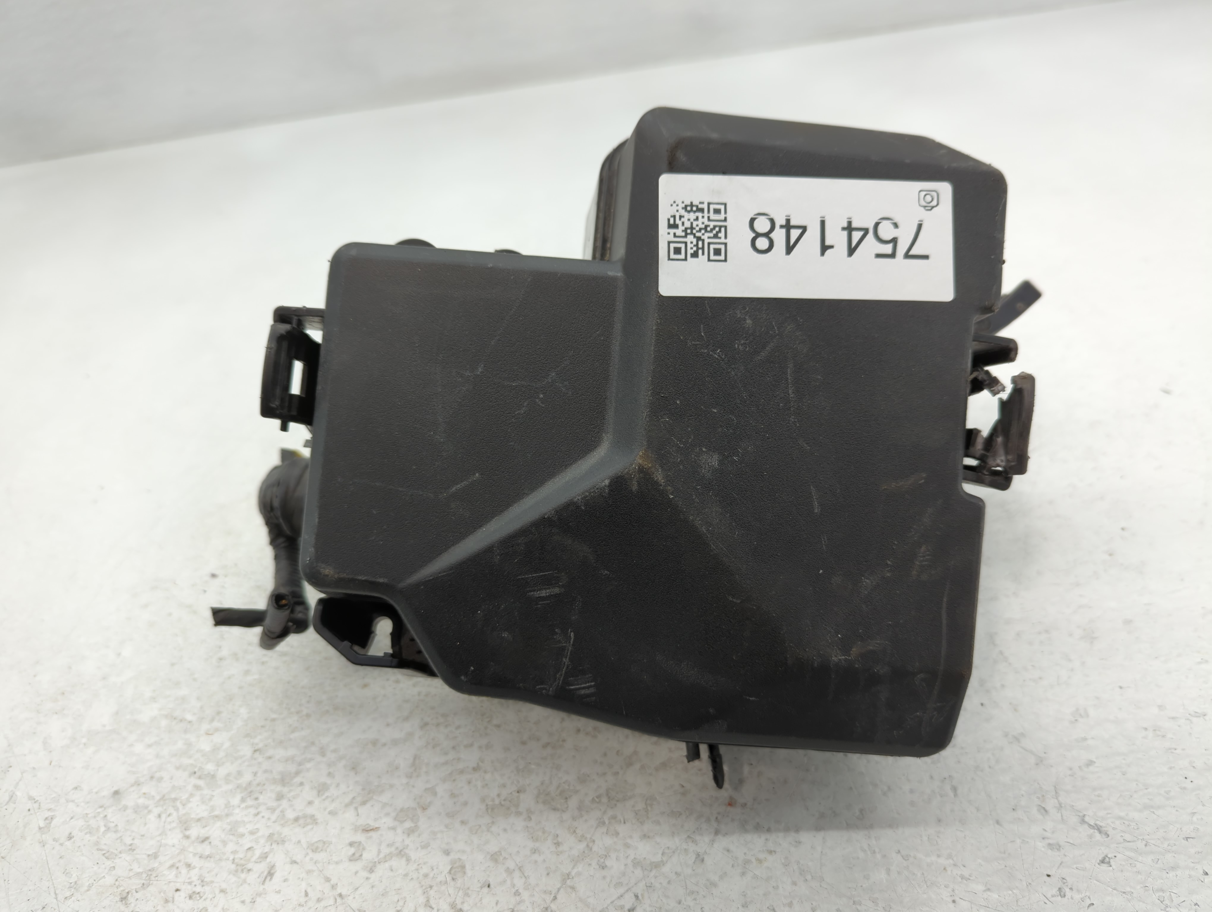 2021-2022 Hyundai Elantra Fusebox Fuse Box Relay Module 91230-aa080aa 754148 - Oemusedautoparts1.com