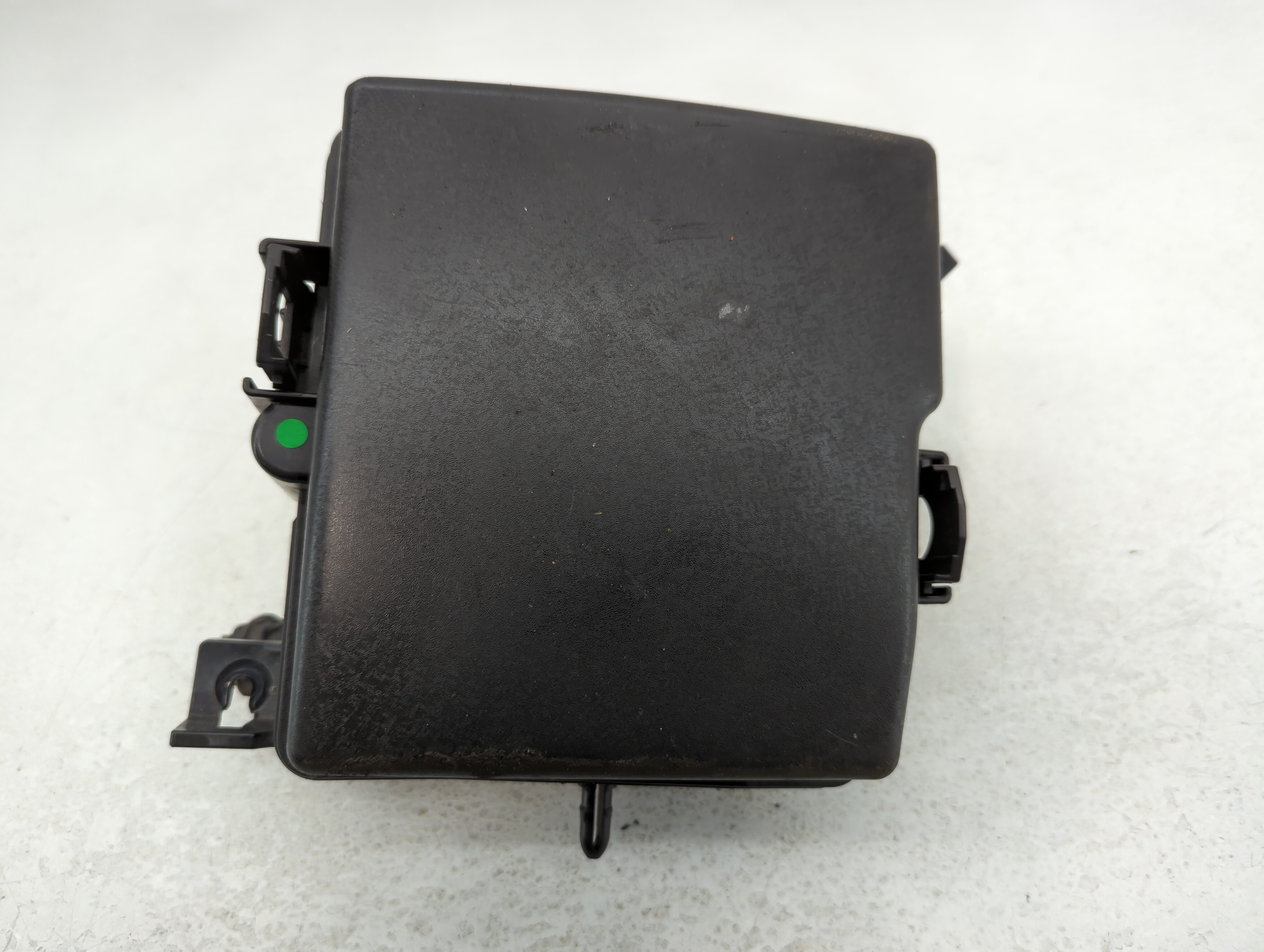 2014 Hyundai Santa Fe Fusebox Fuse Box Relay Module N91210-b8561 754188 - Oemusedautoparts1.com
