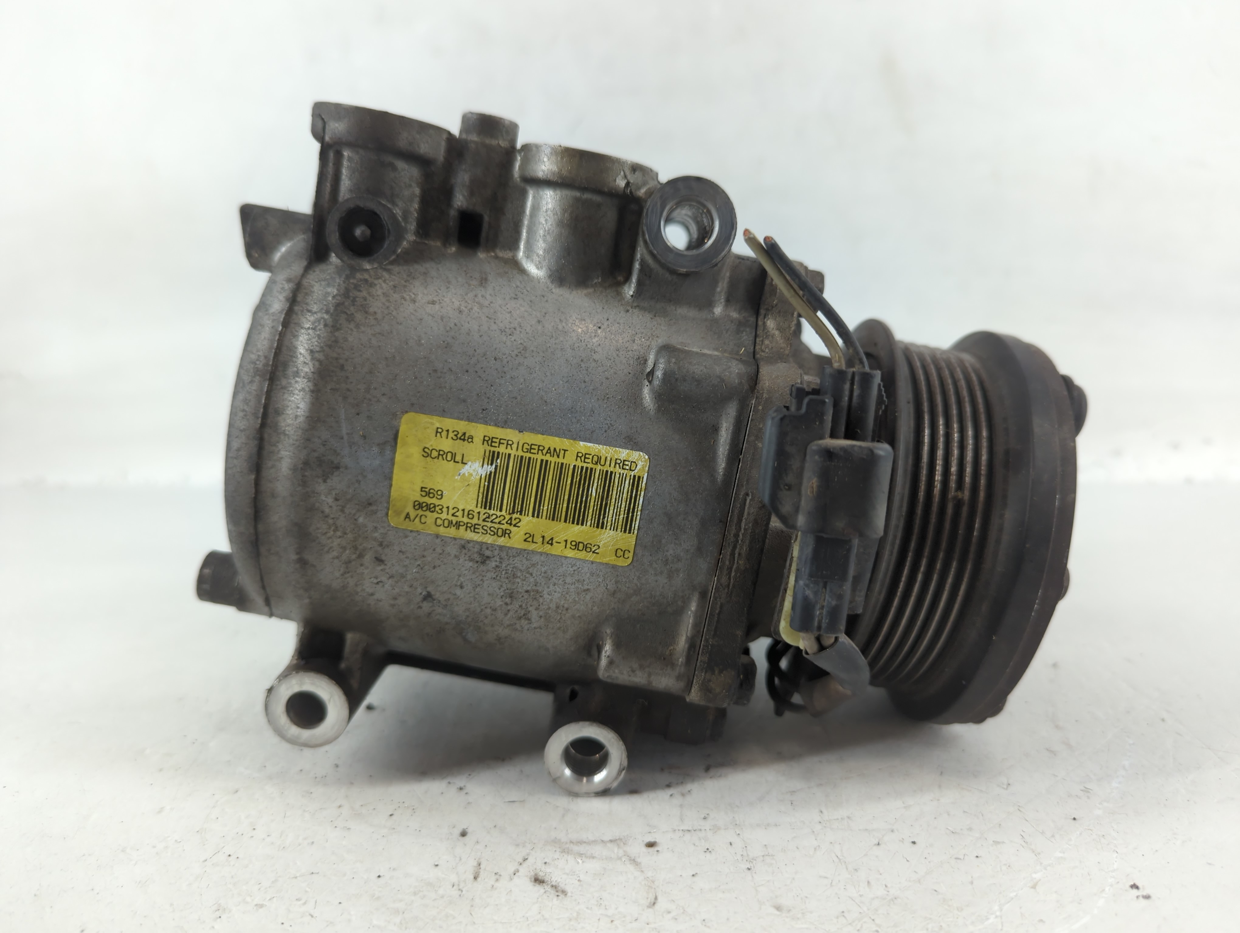 Ford Expedition Air Conditioning A/c Ac Compressor Oem 754786 - Oemusedautoparts1.com