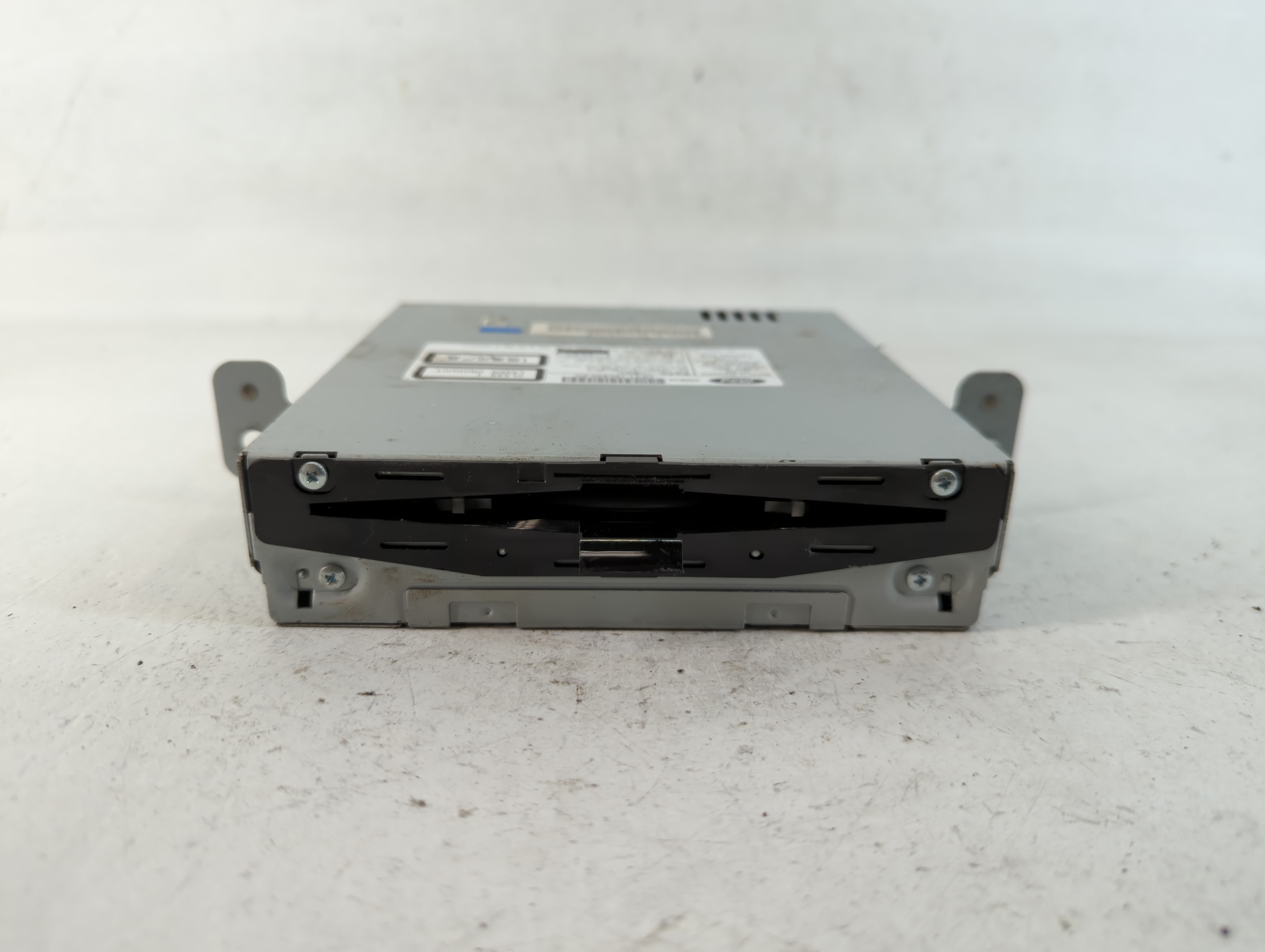 2018 Lincoln Mkz Am Fm Cd Player Radio Receiver 756943 - Oemusedautoparts1.com
