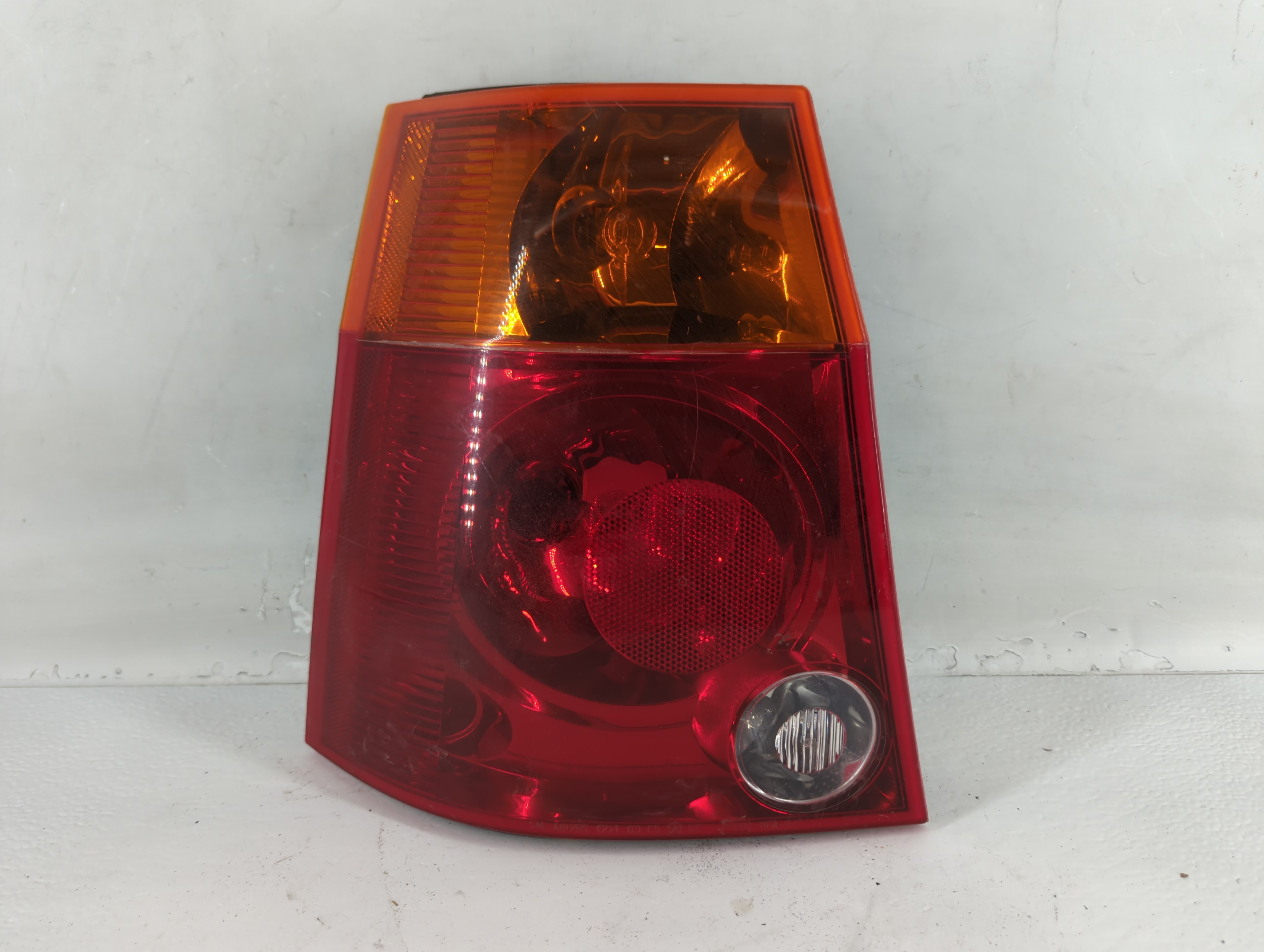2007 Chrysler Pacifica Driver Left Side Tail Light Taillight Oem 757433 - Oemusedautoparts1.com